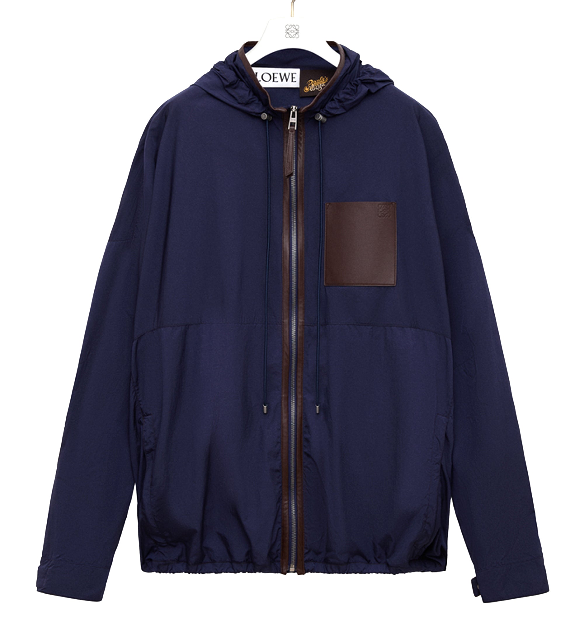 Hooded jacket in technical shell