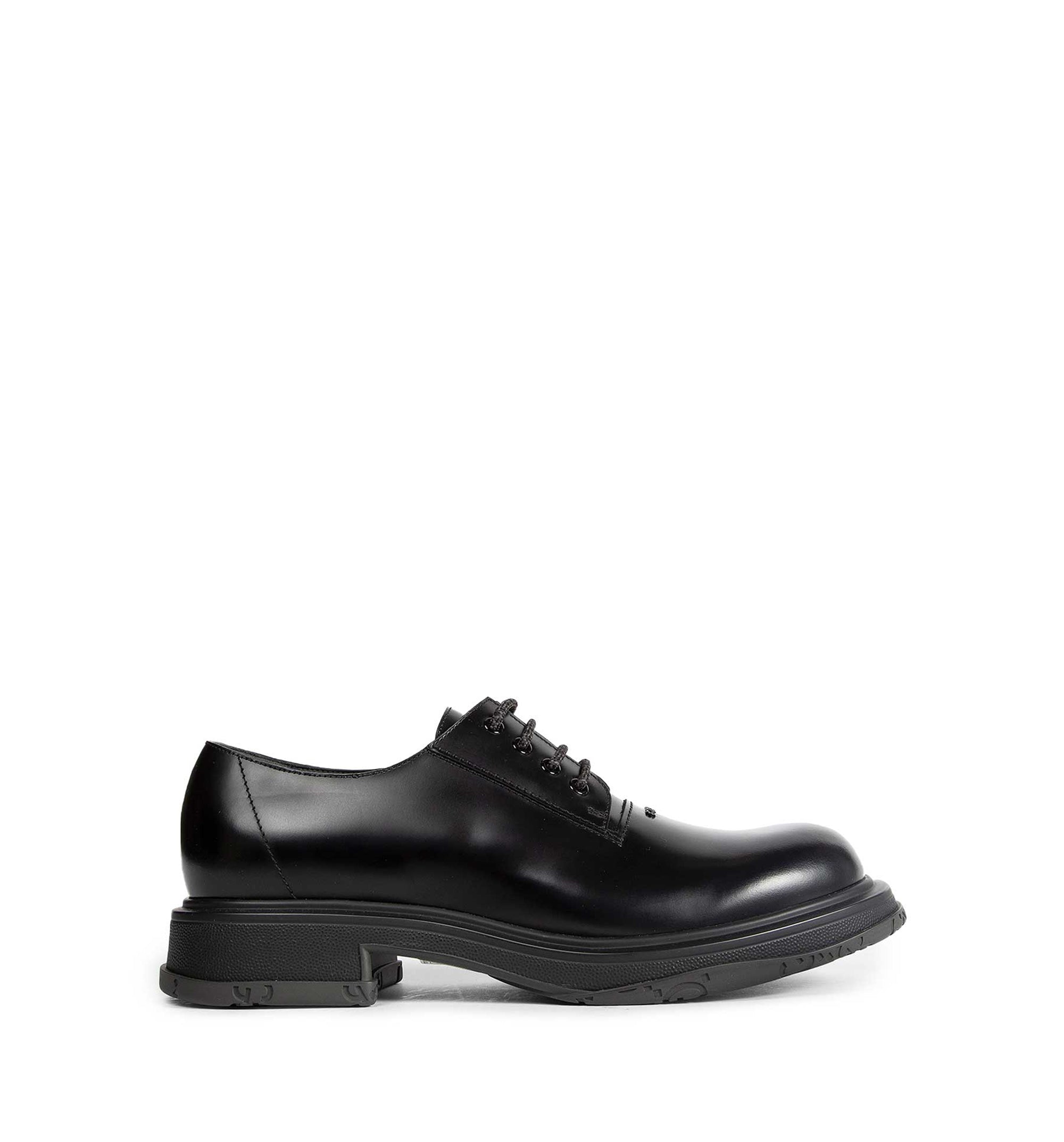 Men's Lace-Up Shoe With Tonal Logo