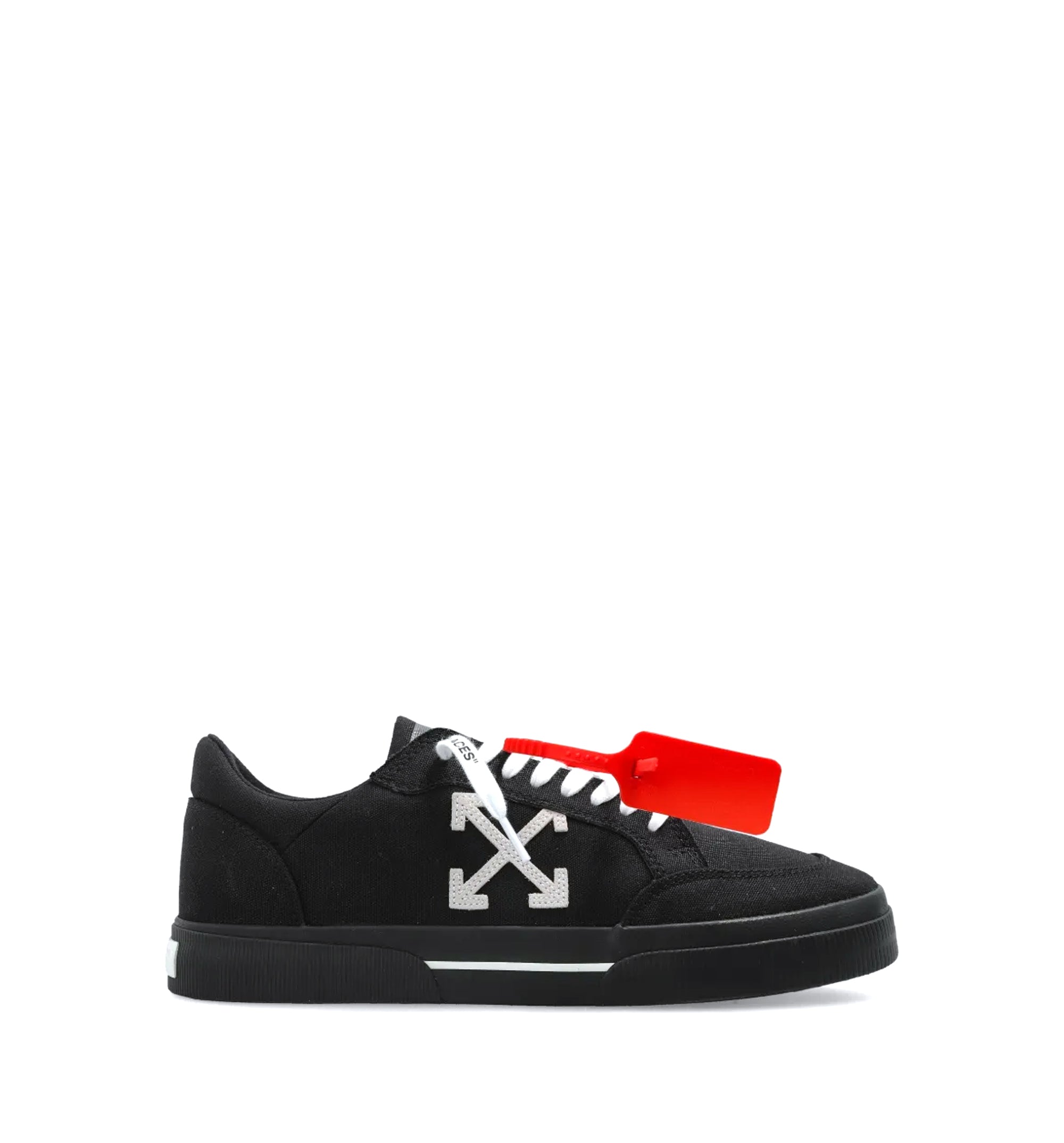 Vulc Low Sports Shoes