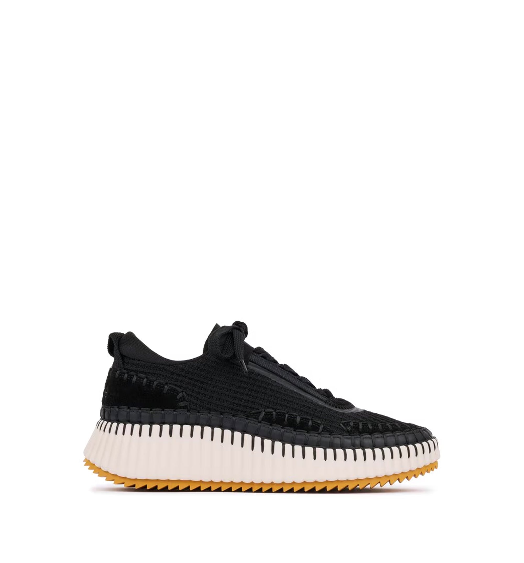 Nama sneaker