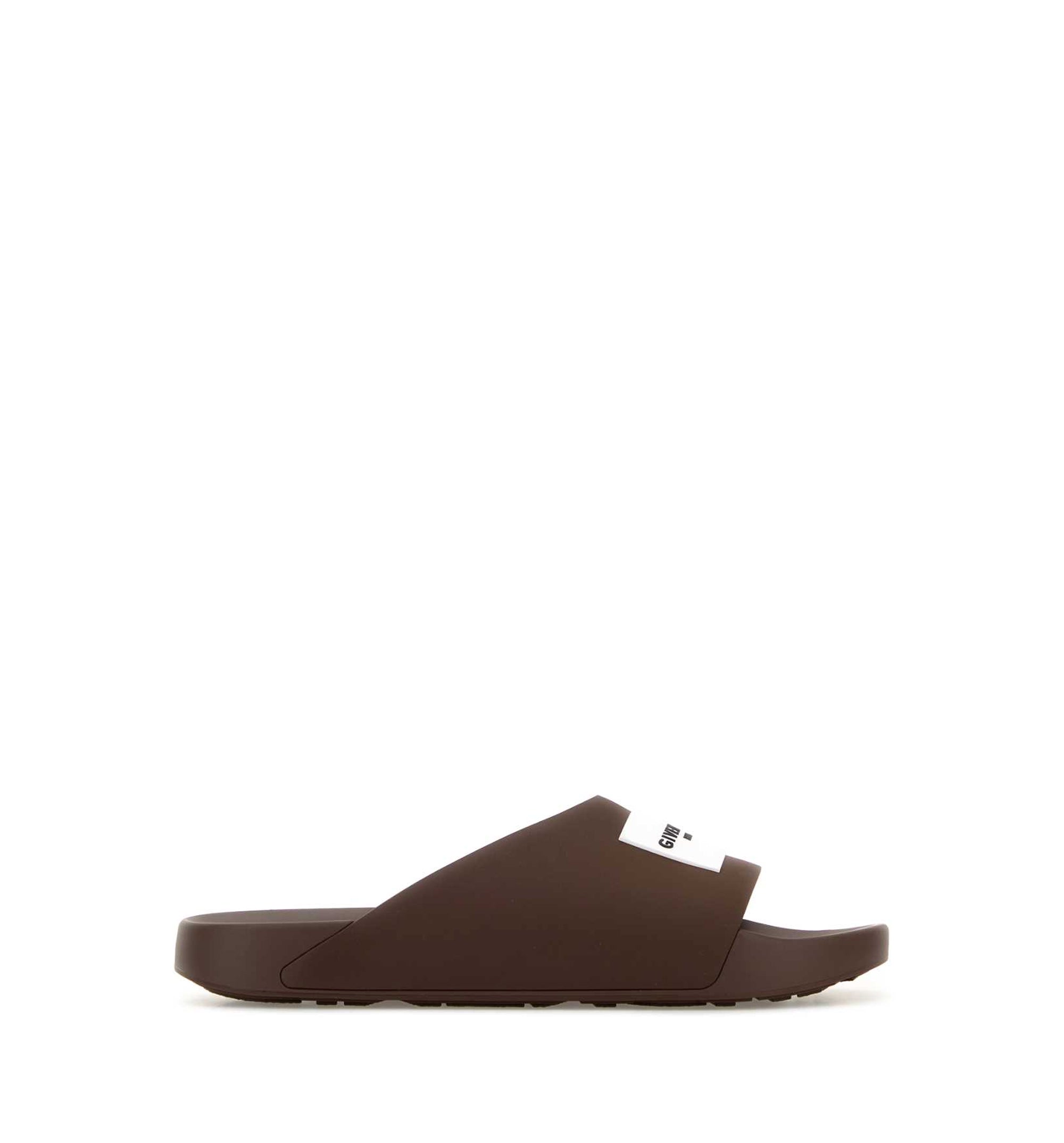 Label Slide Flat Mules in Rubber