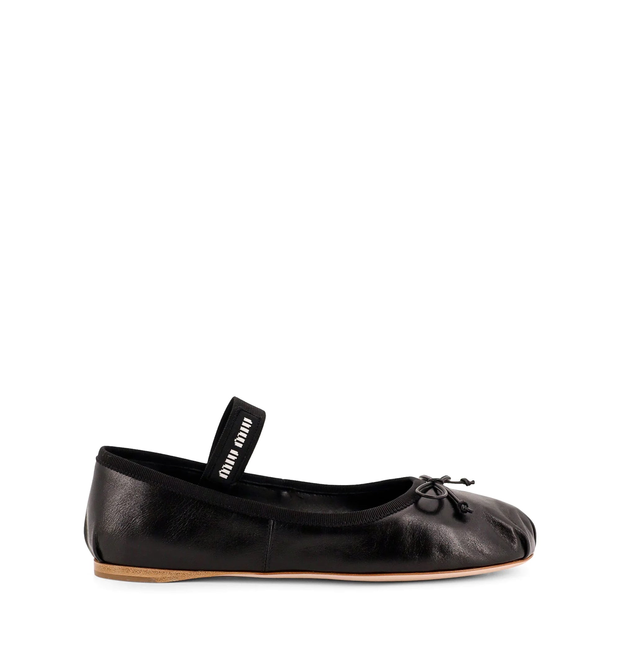 Leather ballerinas