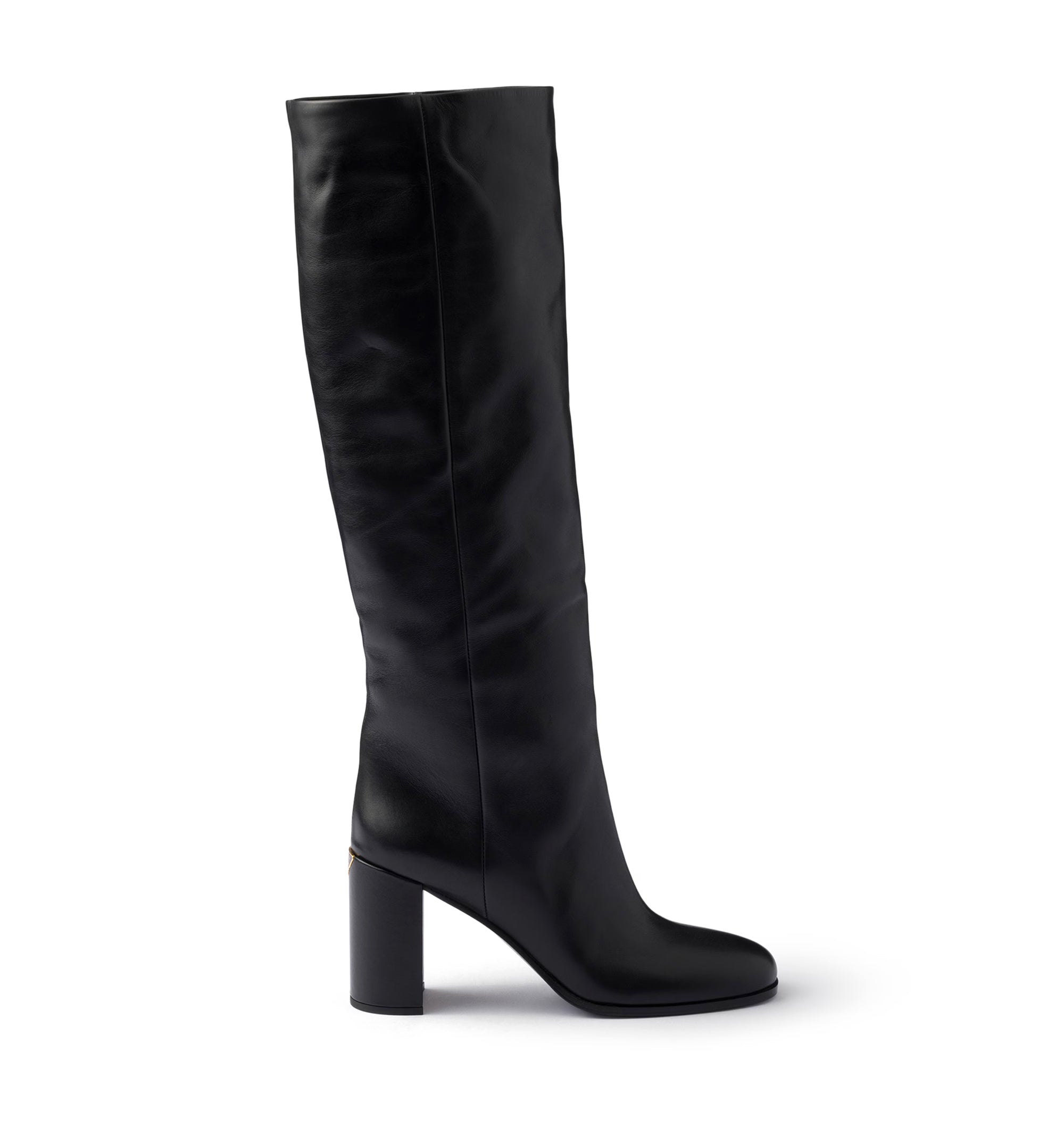 Heeled leather boots