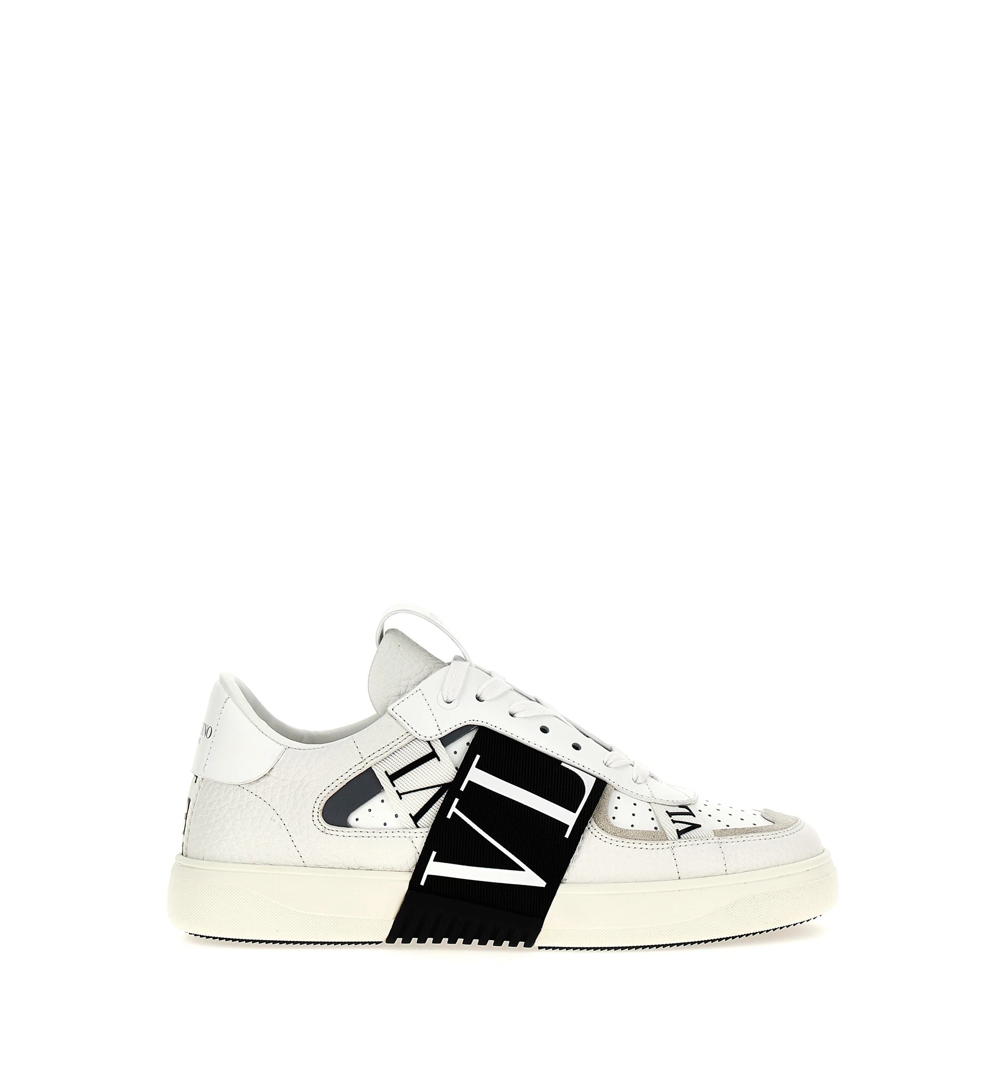 Vl7n Sneakers