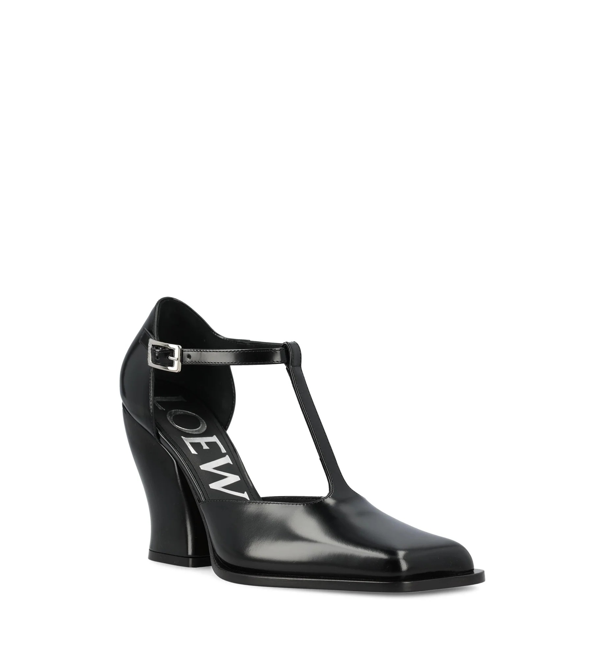 Onda T-bar pump in brushed calfskin