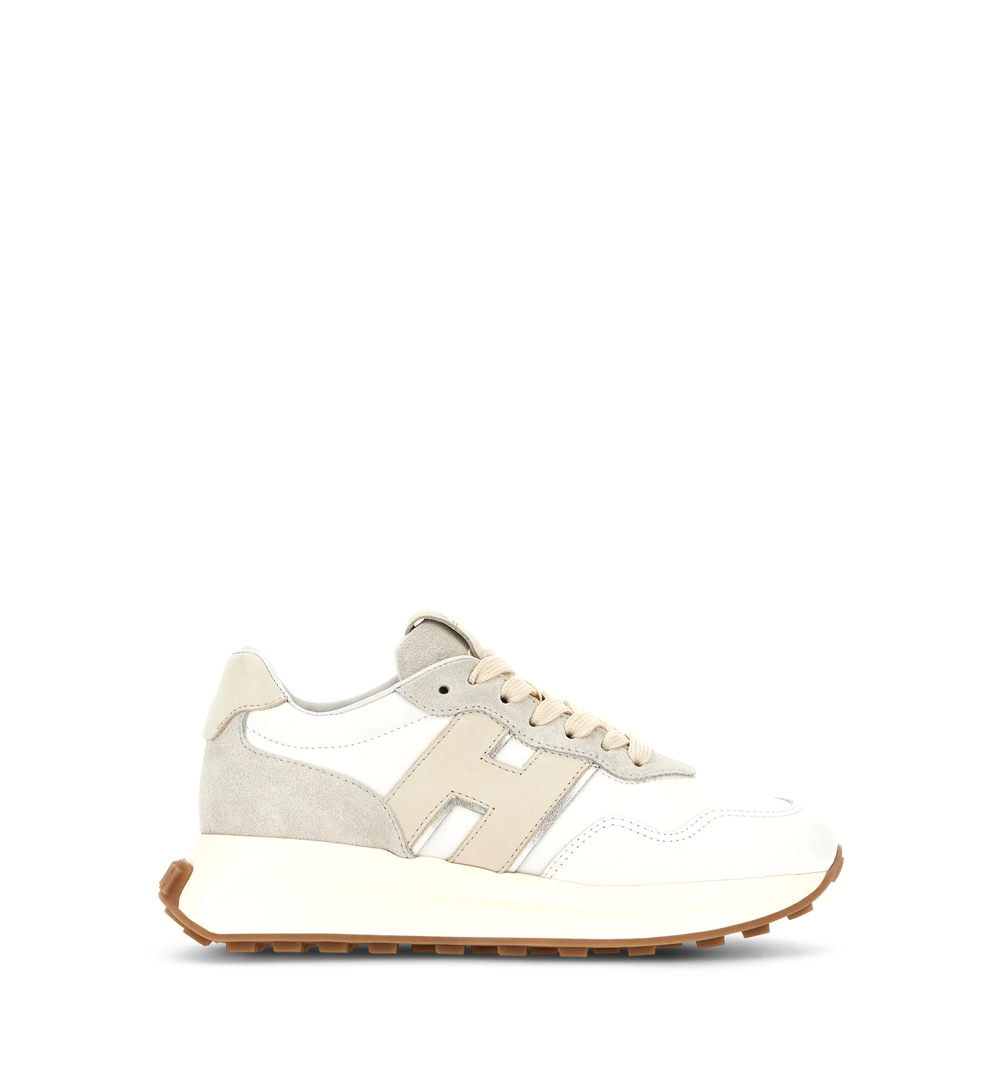 H641 Sneakers