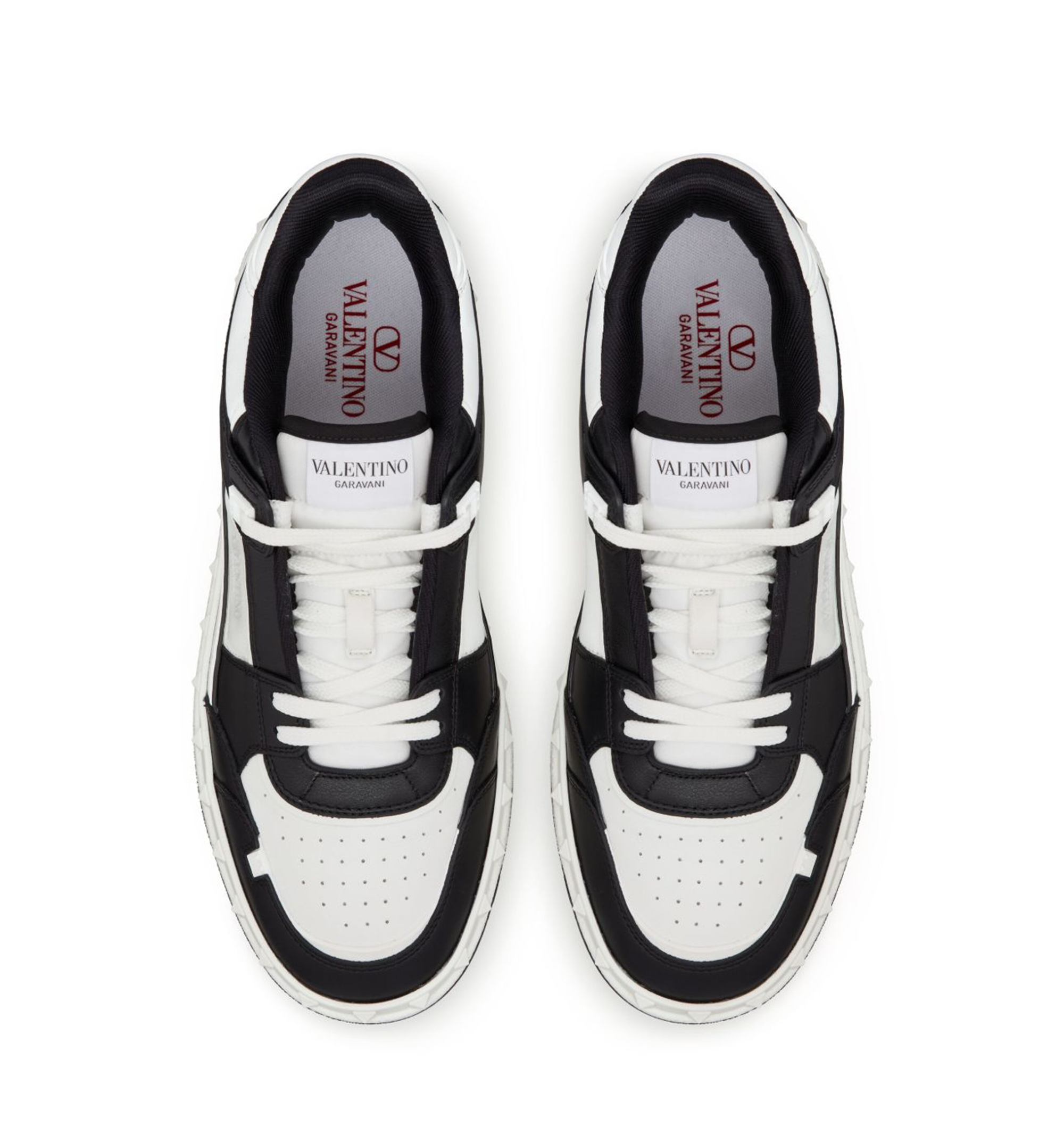 Freedots Low-Top Sneaker in Calfskin