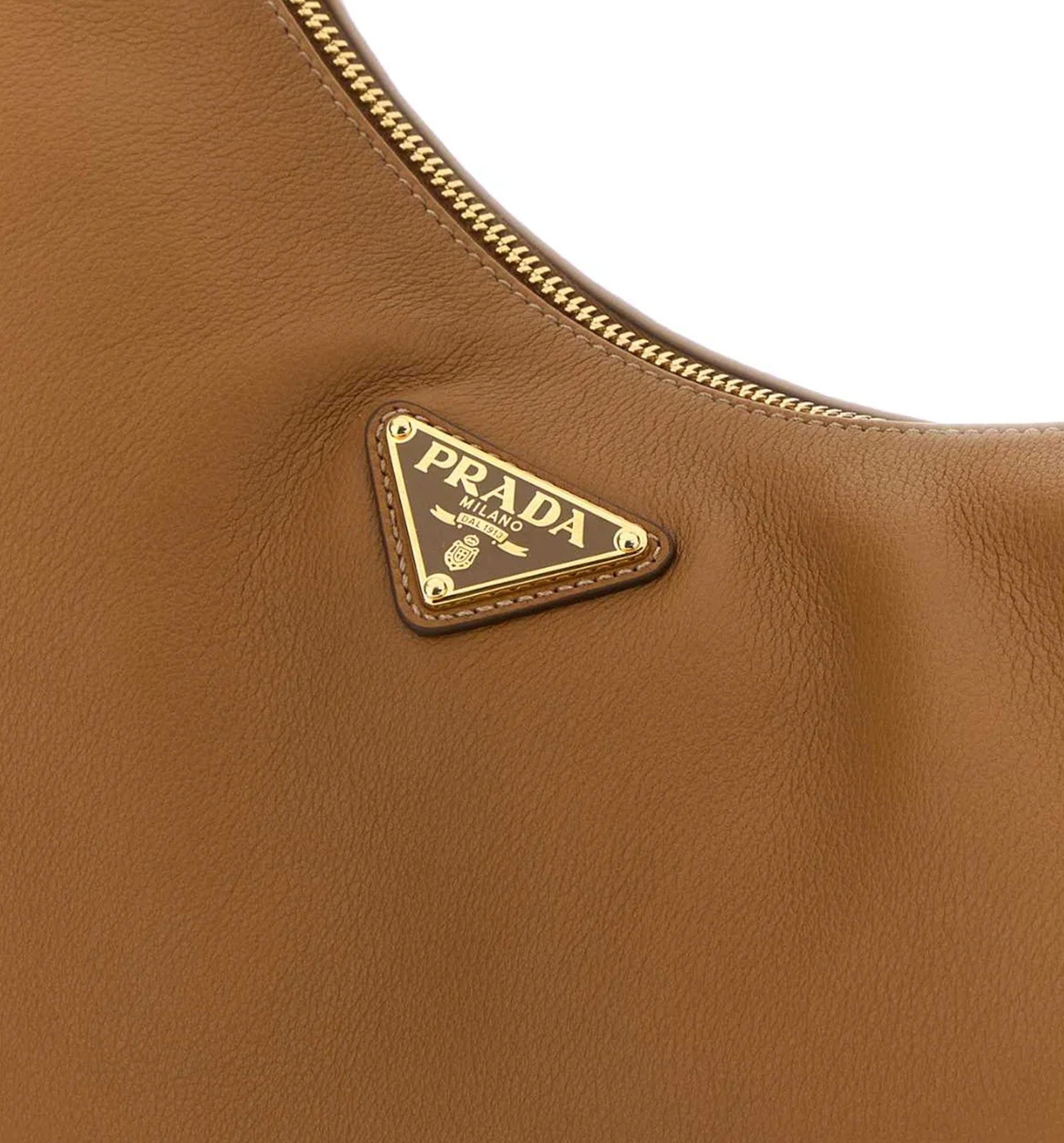 Arqué Medium Leather Shoulder Bag