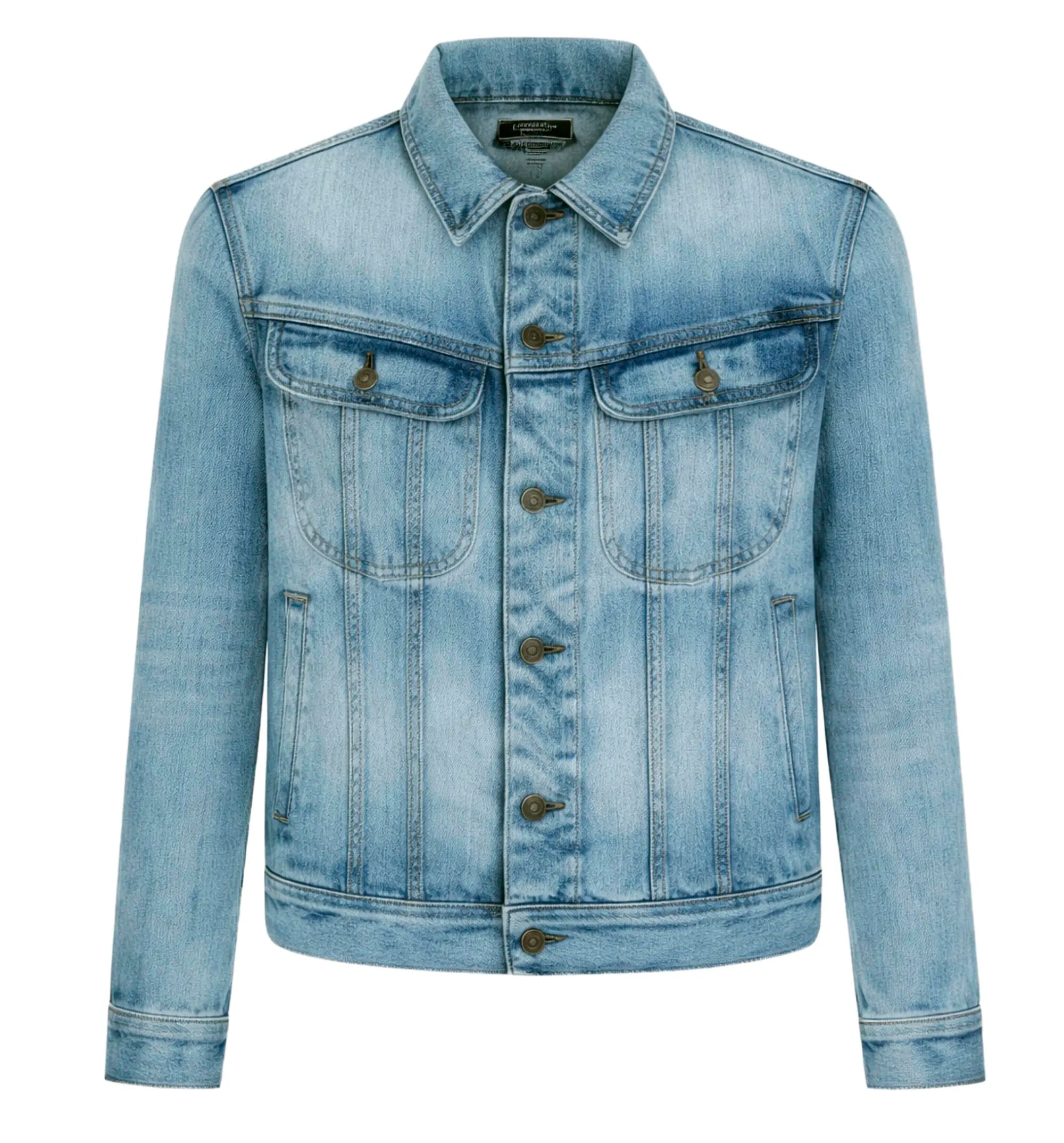 Button-fastening denim jacket