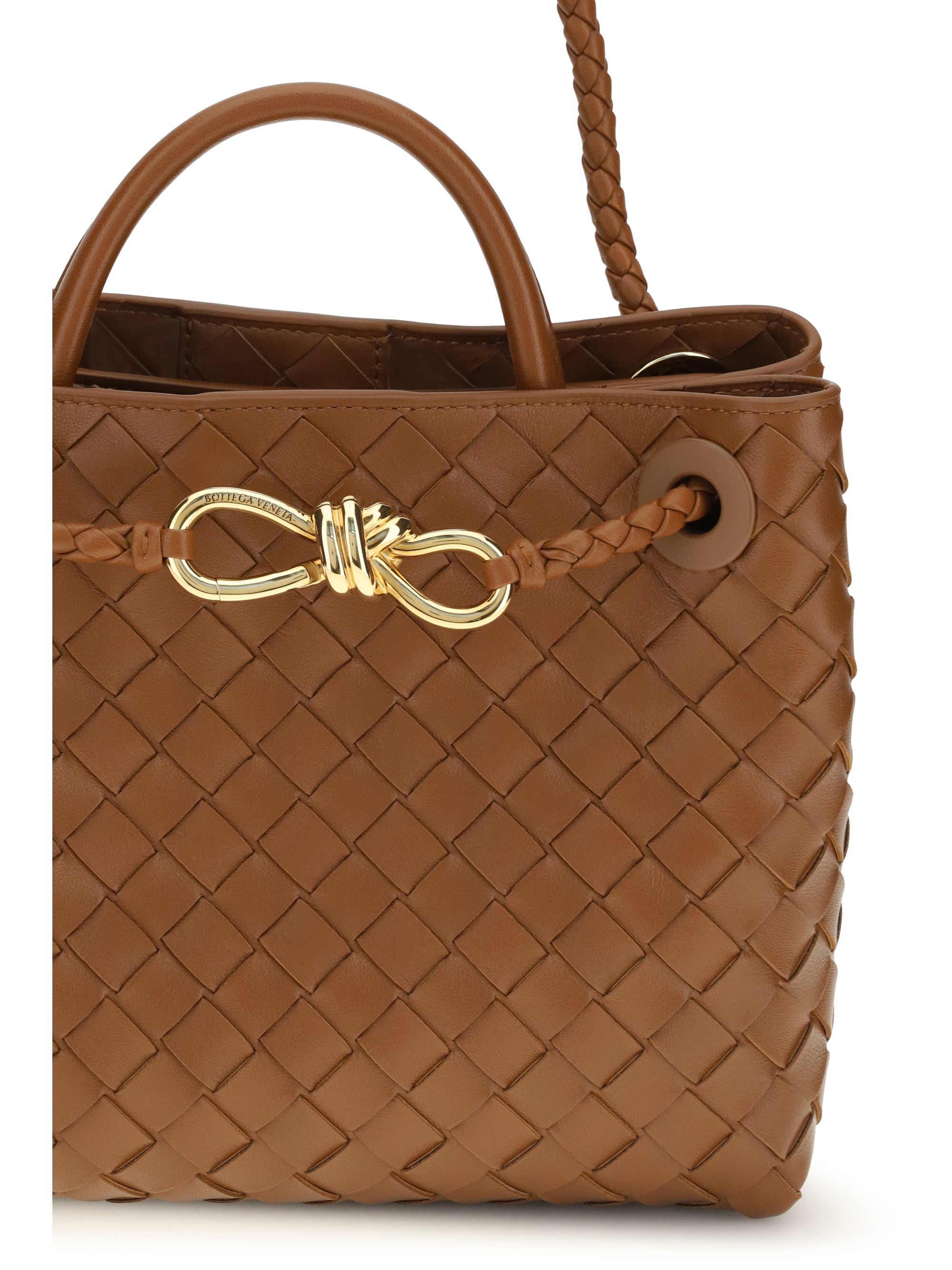 Andiamo Shoulder Bag