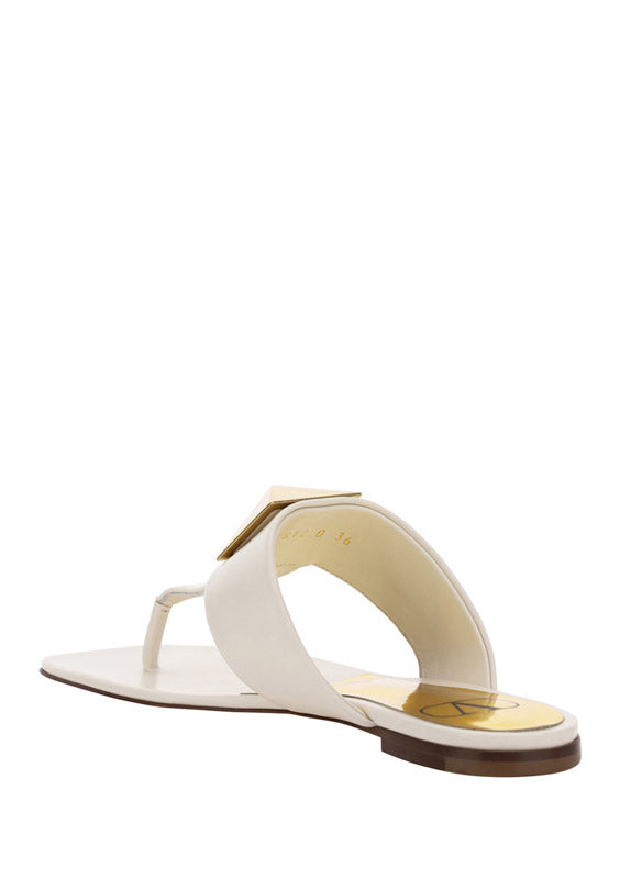 One Stud Calfskin Flat Thong Sandal - Light Ivory