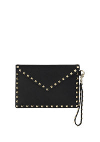 Rockstud Grainy Calfskin Pouch - Black