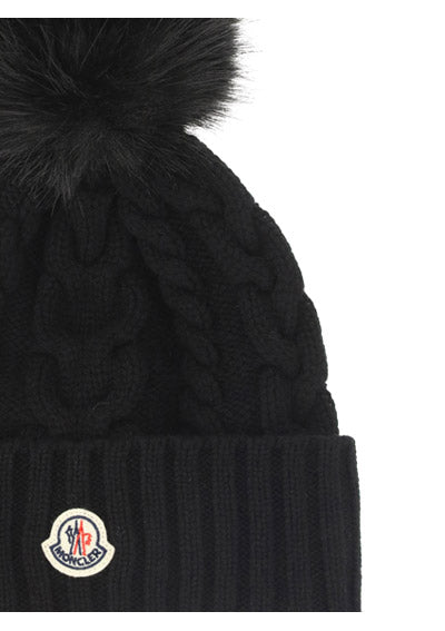 Beanie With Pom Pom - Black