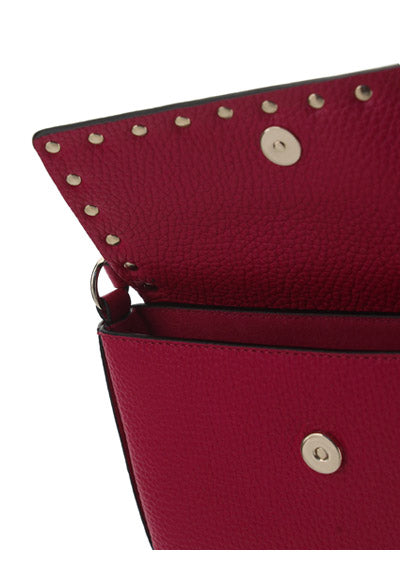 Rockstud Grainy Calfskin Pouch - Blossom