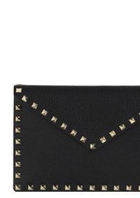 Rockstud Grainy Calfskin Pouch - Black