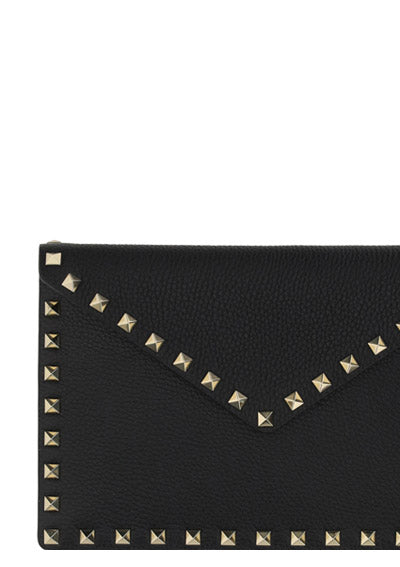 Rockstud Grainy Calfskin Pouch - Black