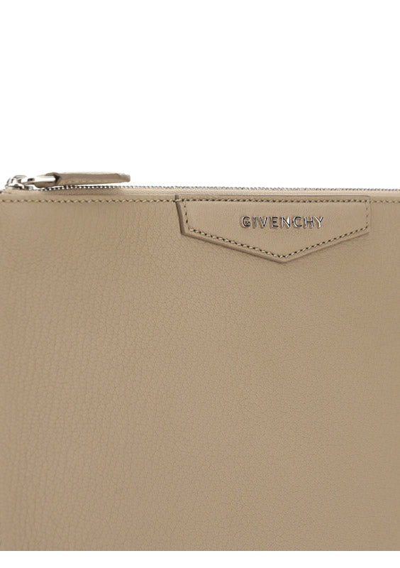 Medium Antigona Pouch - Beige