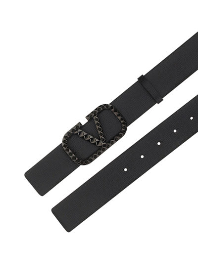 VLogo Signature Belt In Grainy Calfskin - Black