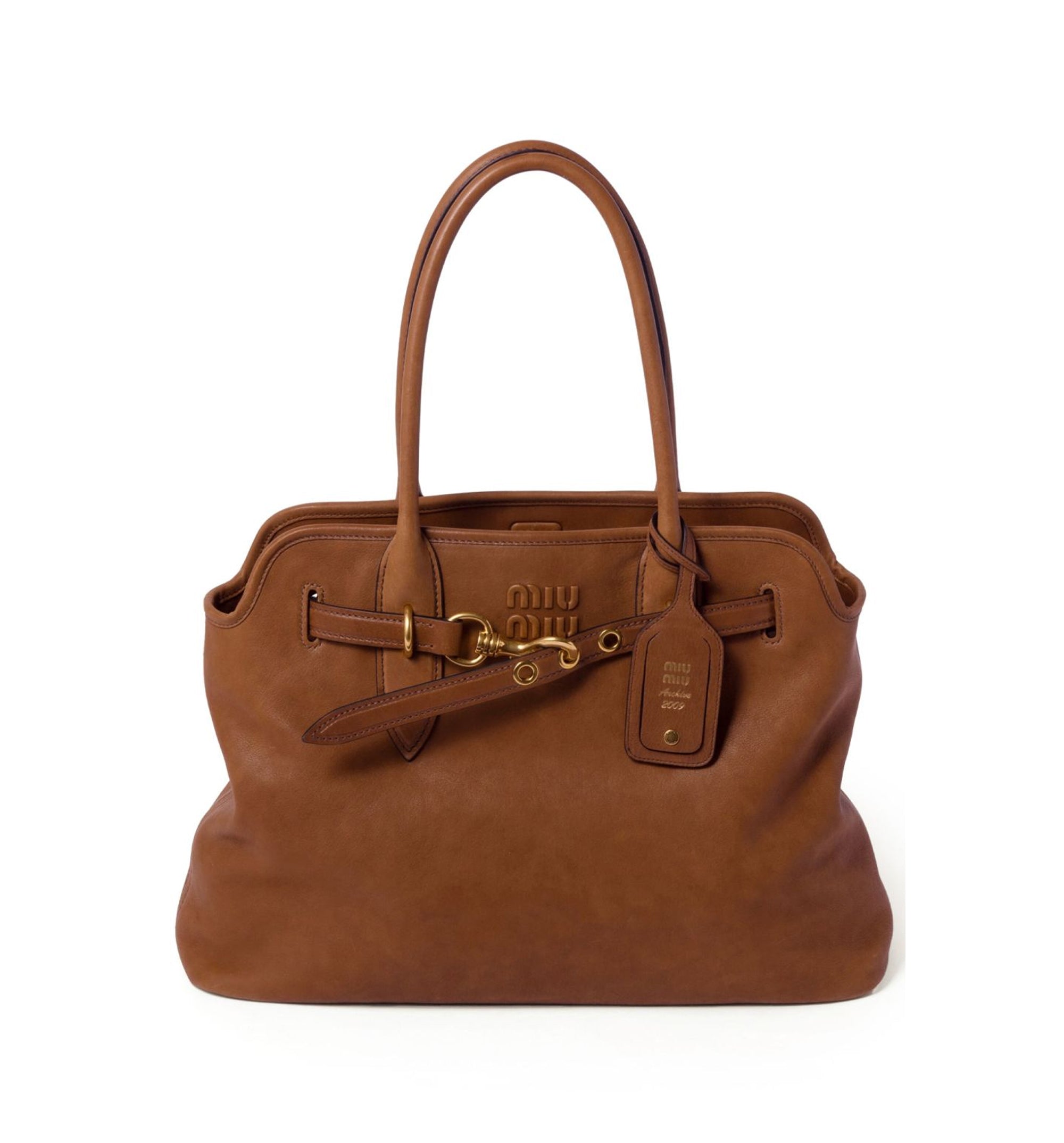 Aventure Shoulder Bag