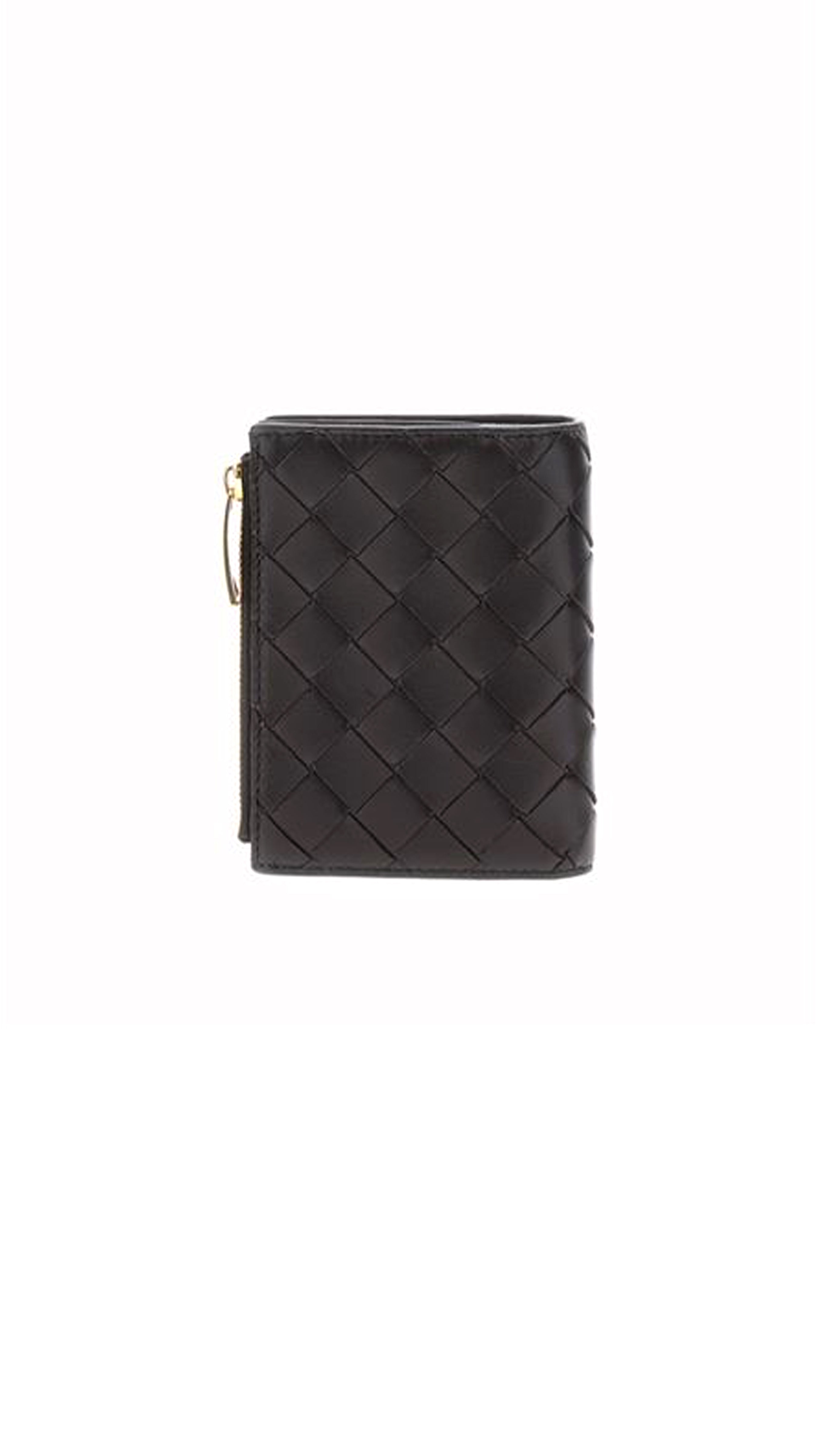 Small Intrecciato Bi-Fold Zip Wallet - Fondant