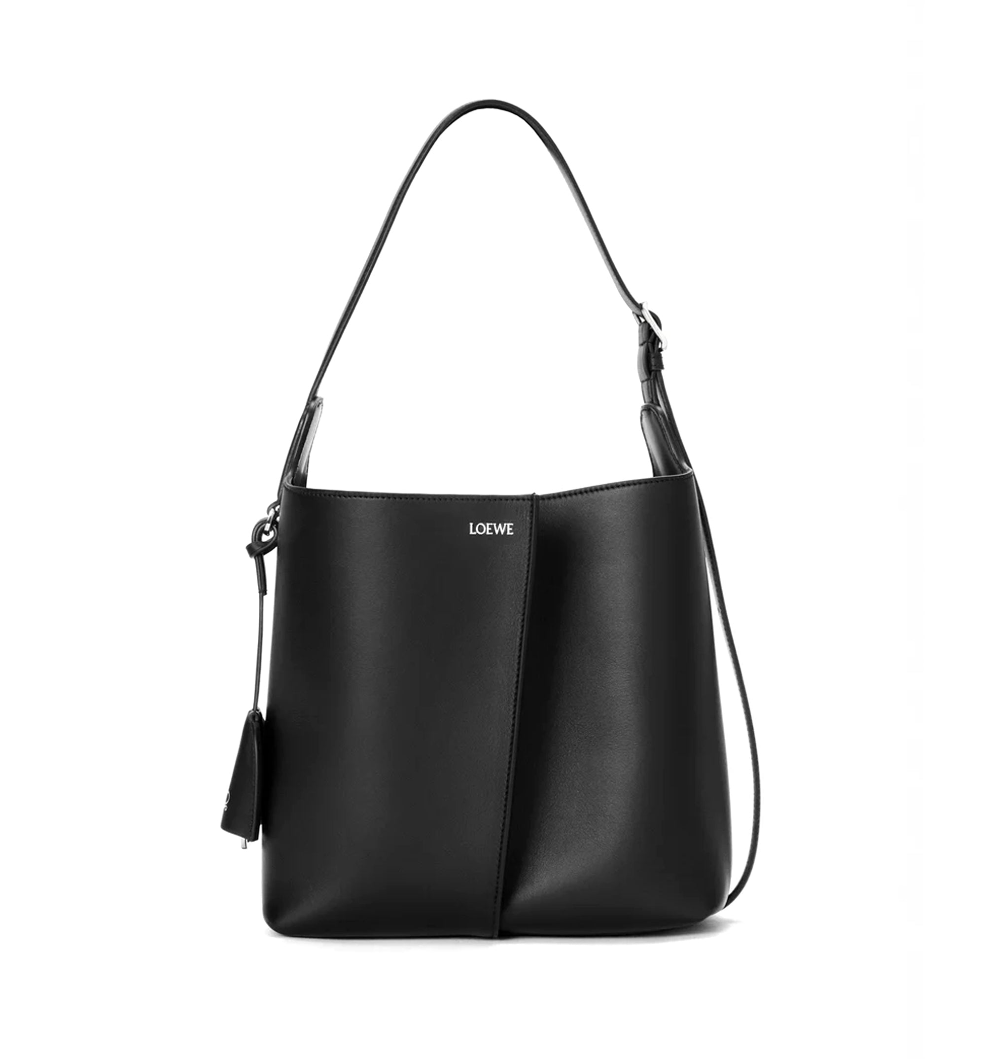 Medium Bilbao bucket in smooth calfskin