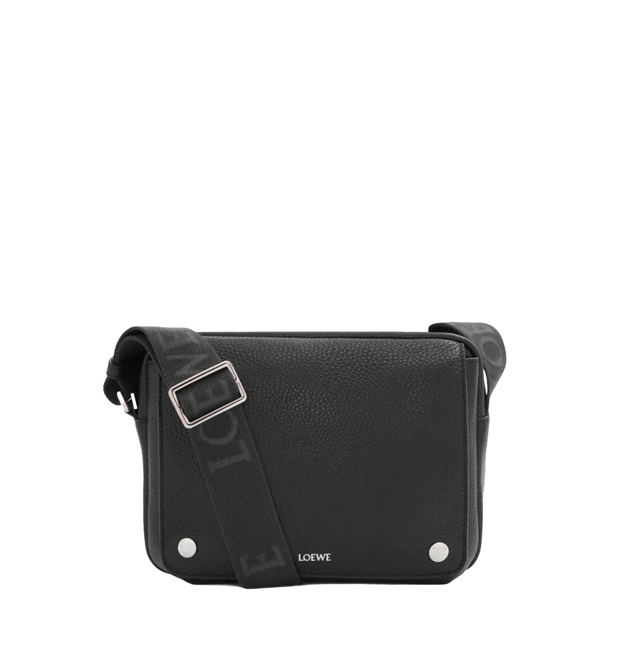 Medium Pebble Messenger Bag In Supple Grained Calfskin