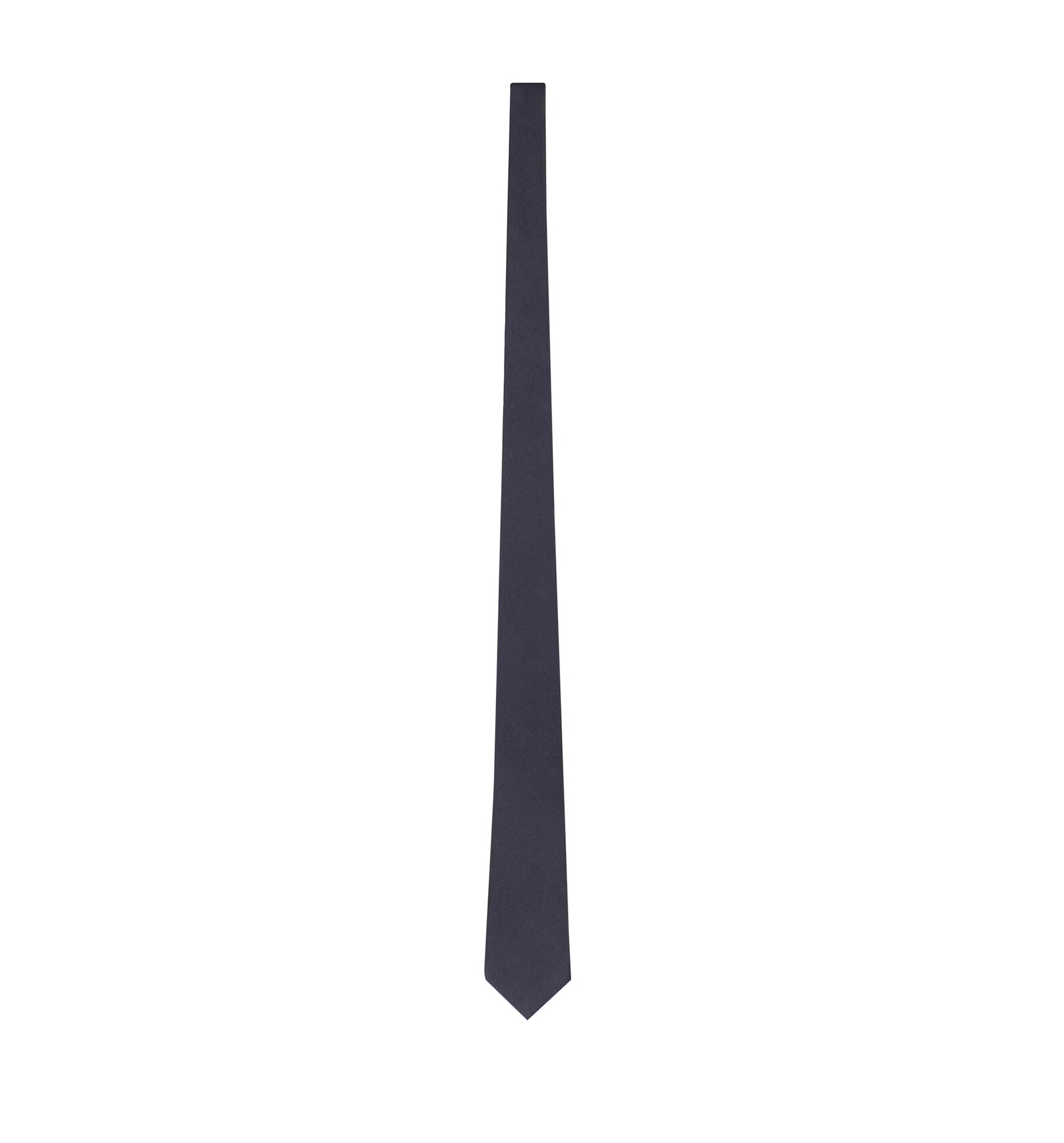 Silk tie