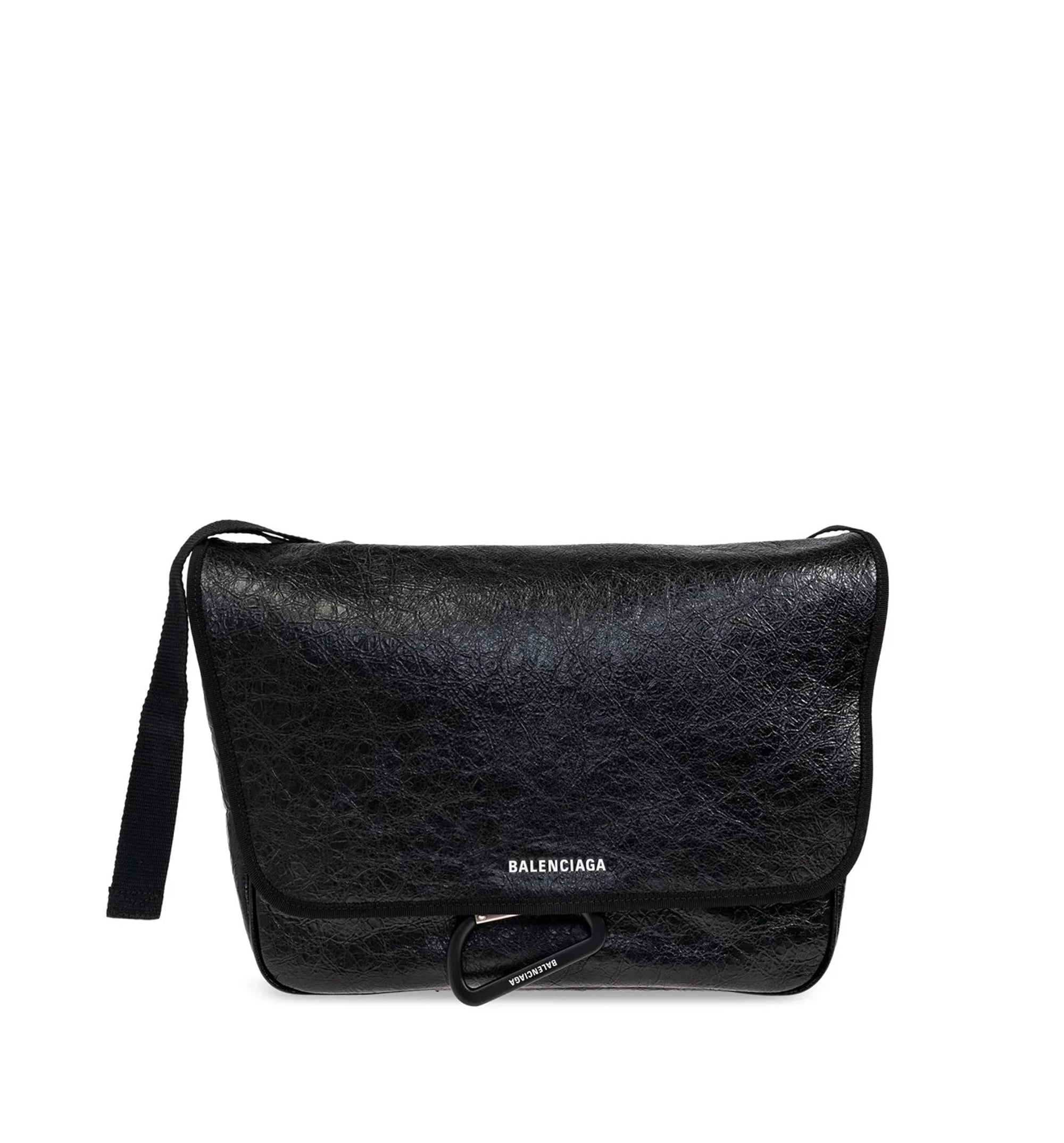 Explorer Shoulder Bag