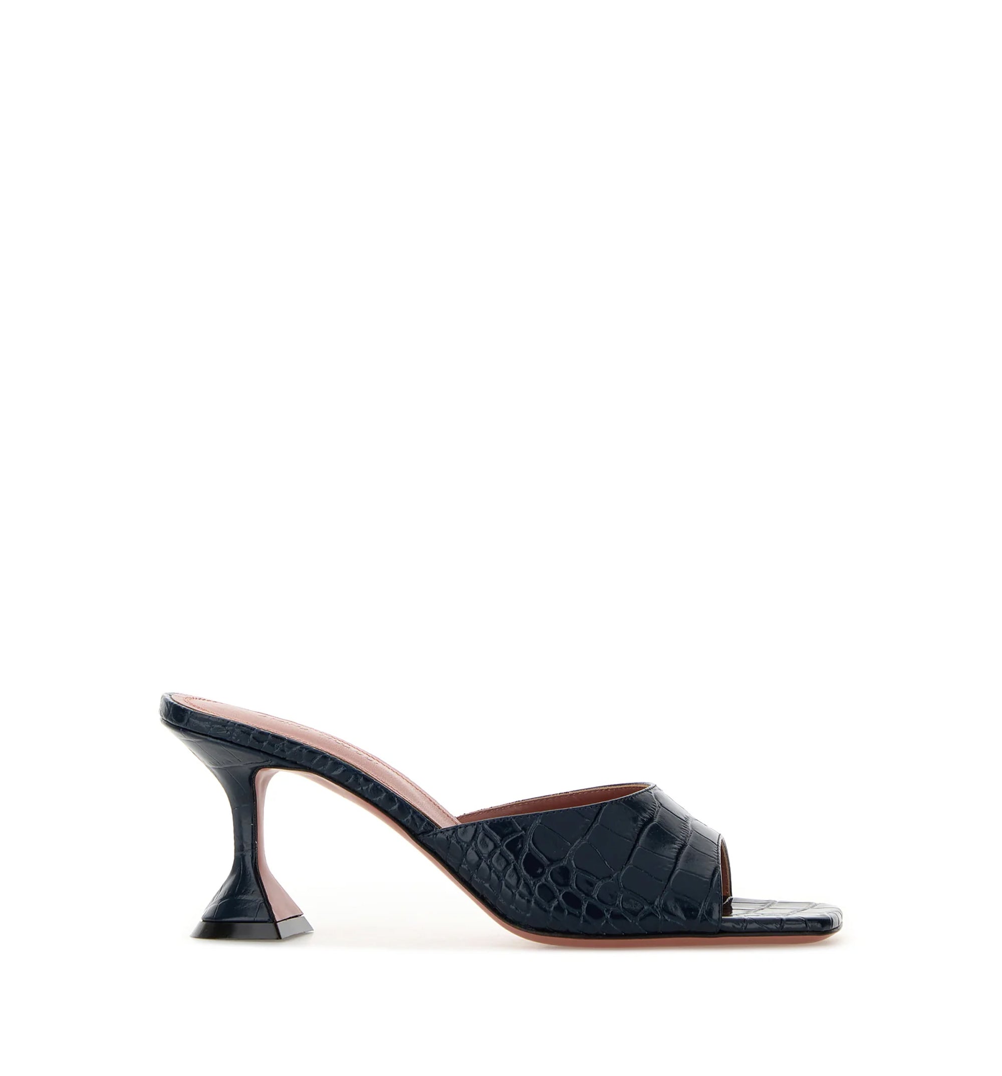 Lupita Slipper 70