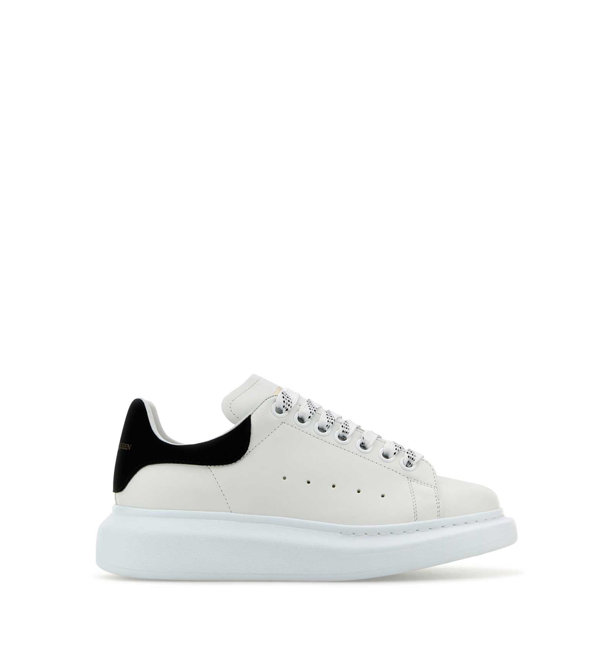 Oversized Sneaker