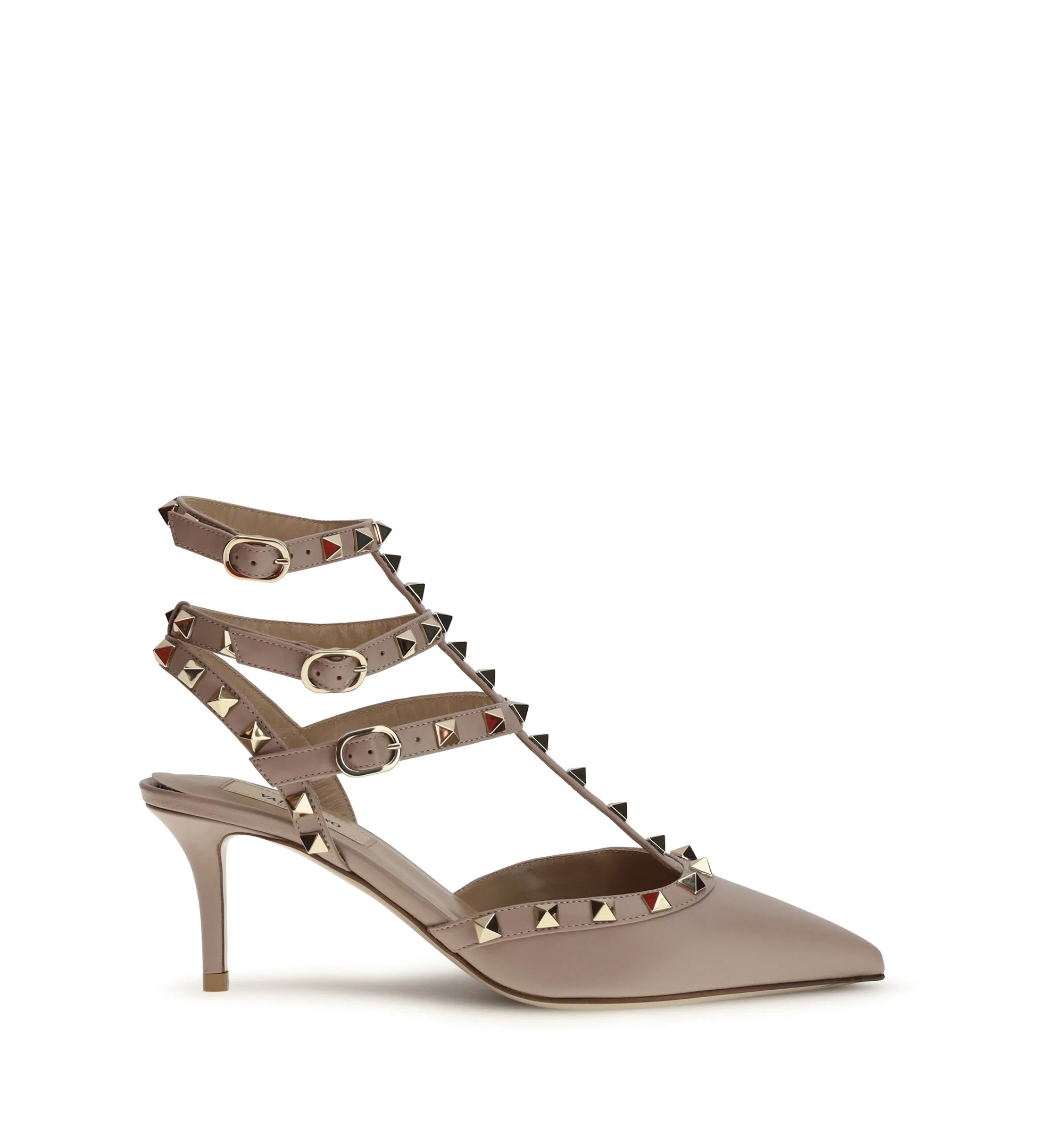 Rockstud pumps