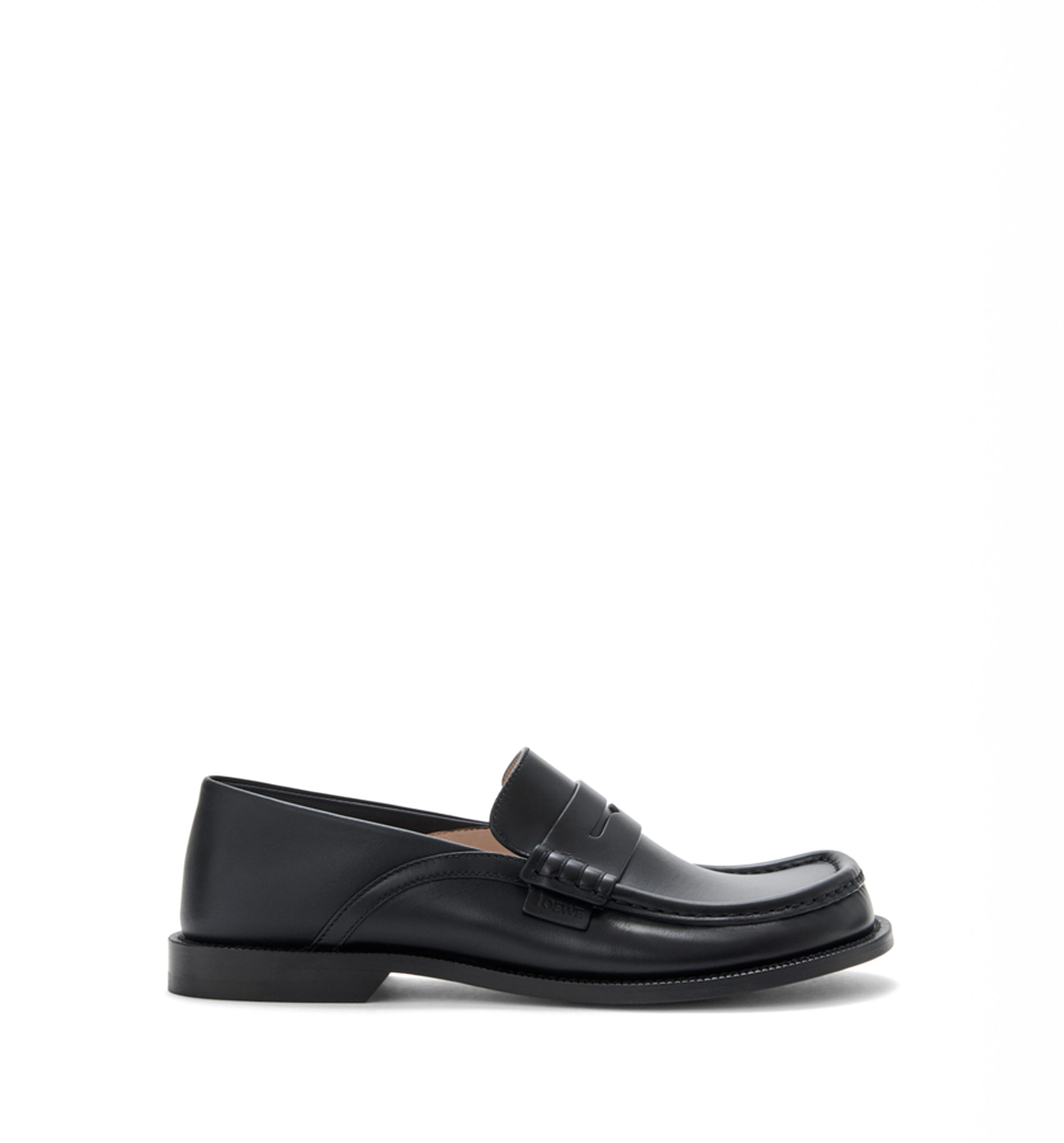 Campo Flap Back Loafer in Waxy Calfskin