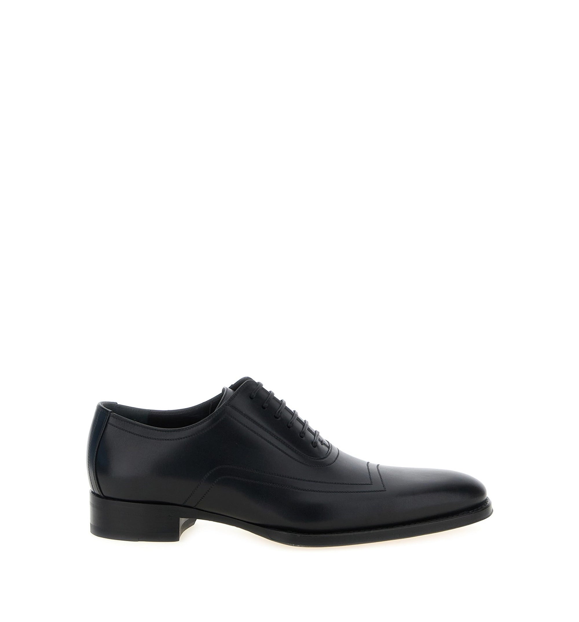 Men's lace-up shoe