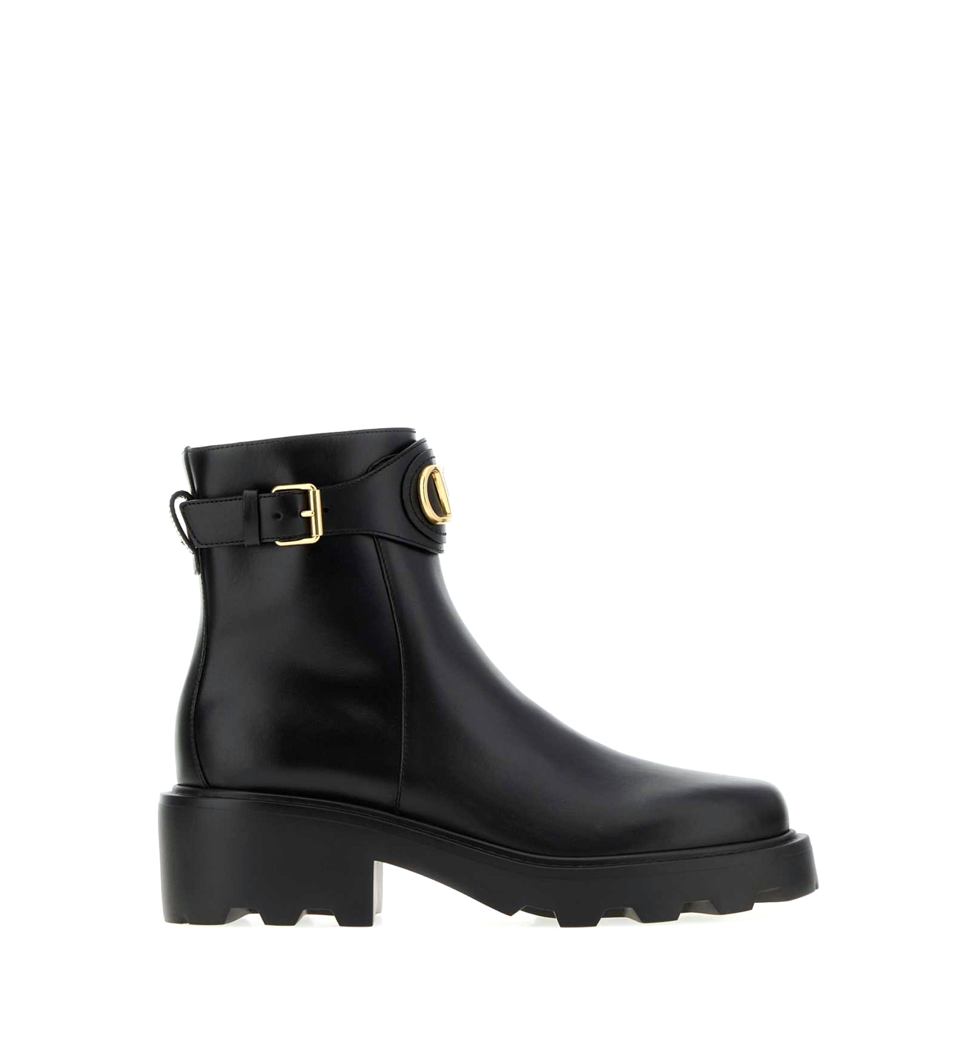 VLogo Signature Ankle Boot In Calfskin 55Mm