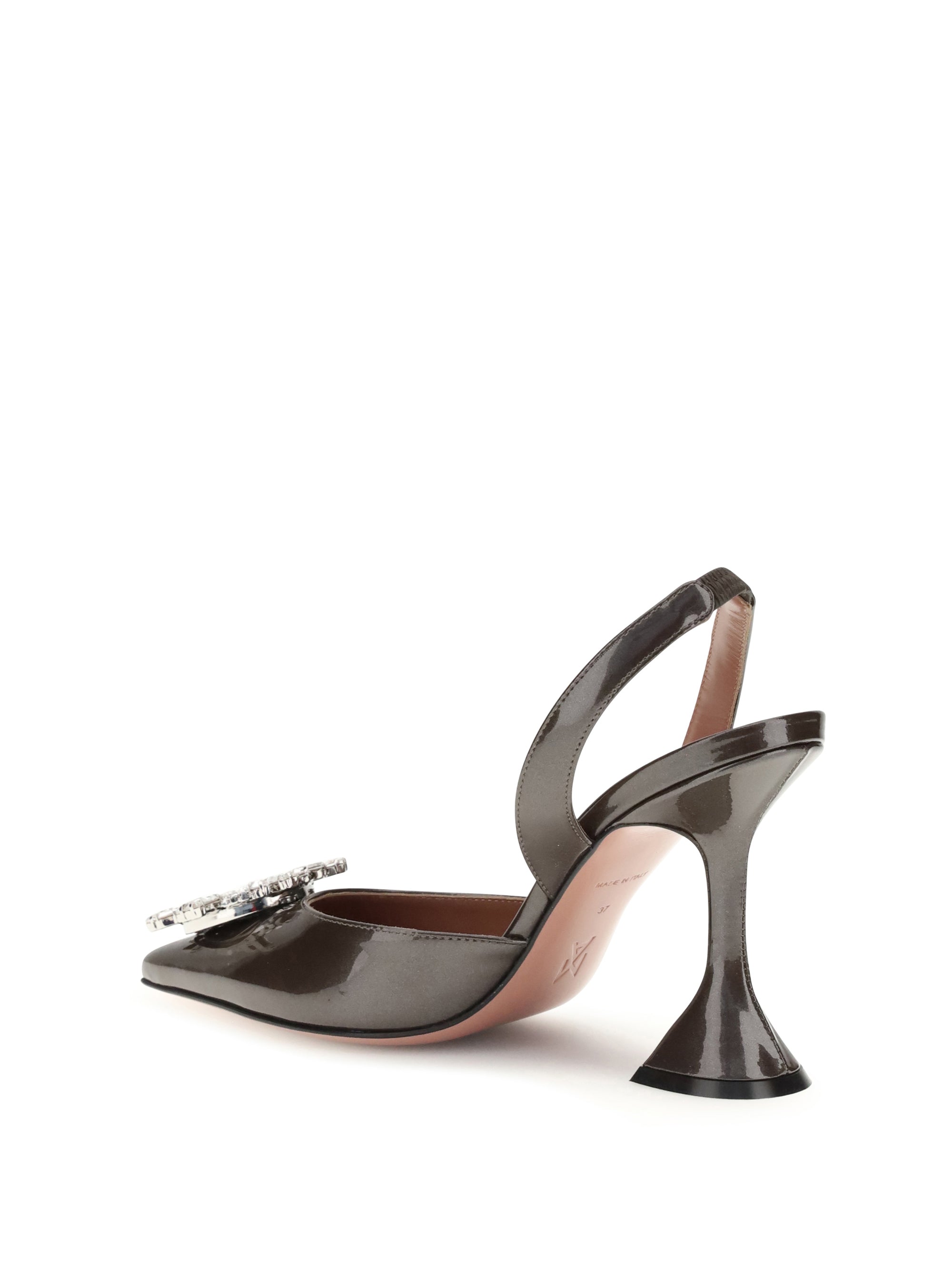 Begum Pumps