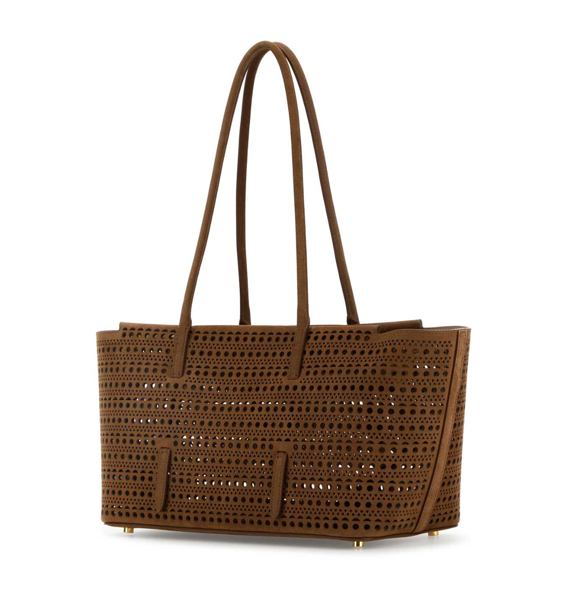 Neo Mina 32 Shoulder Bag In Nubuck