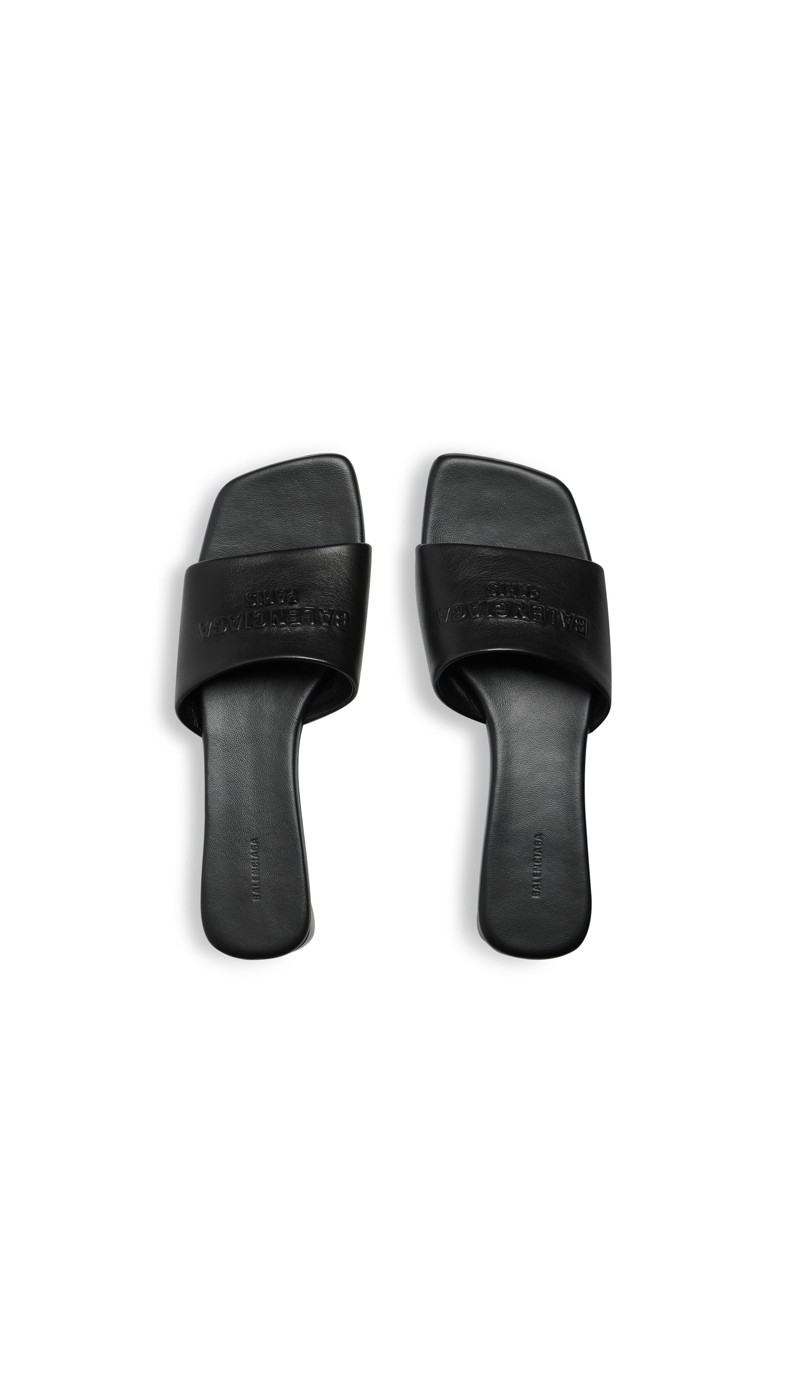 Duty Free Flat Sandal - Black