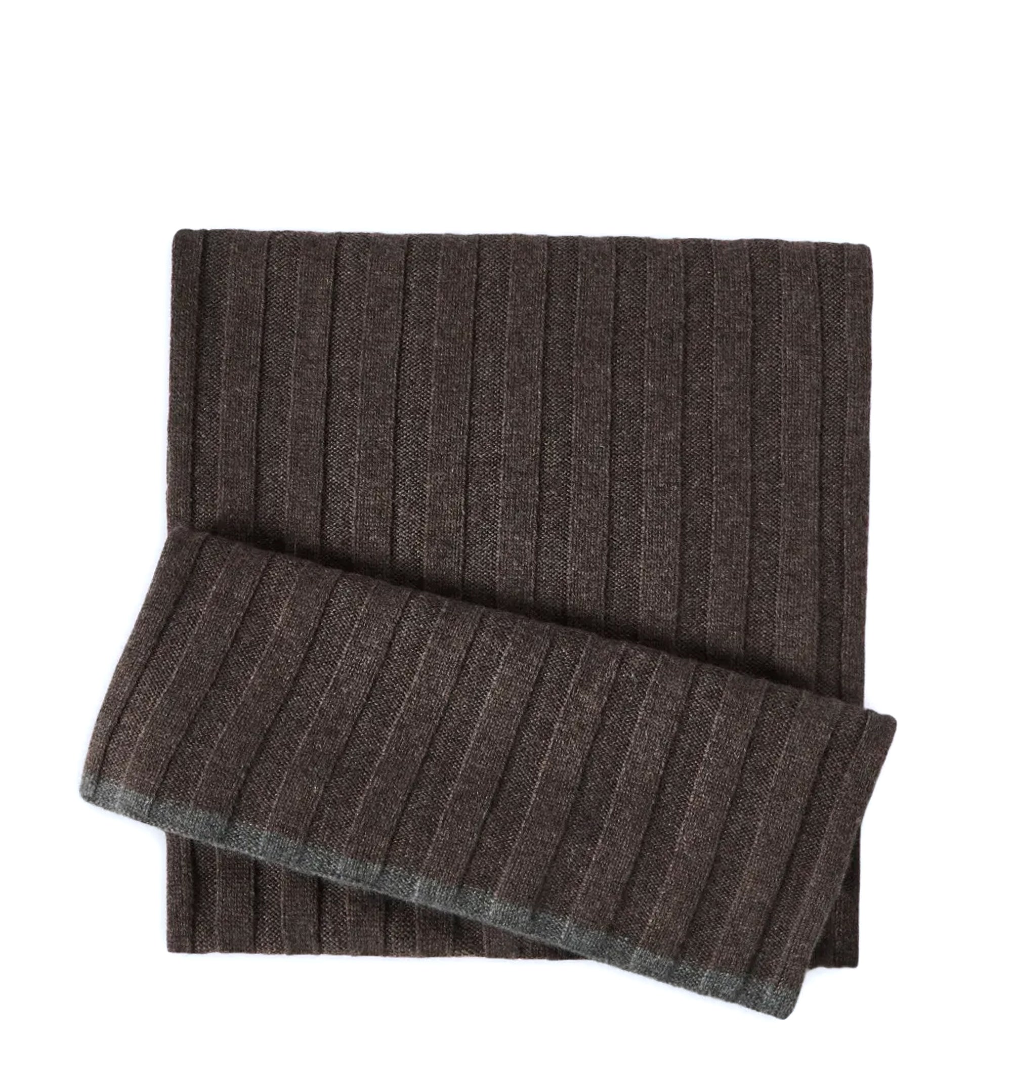 Ribbed-knit scarf