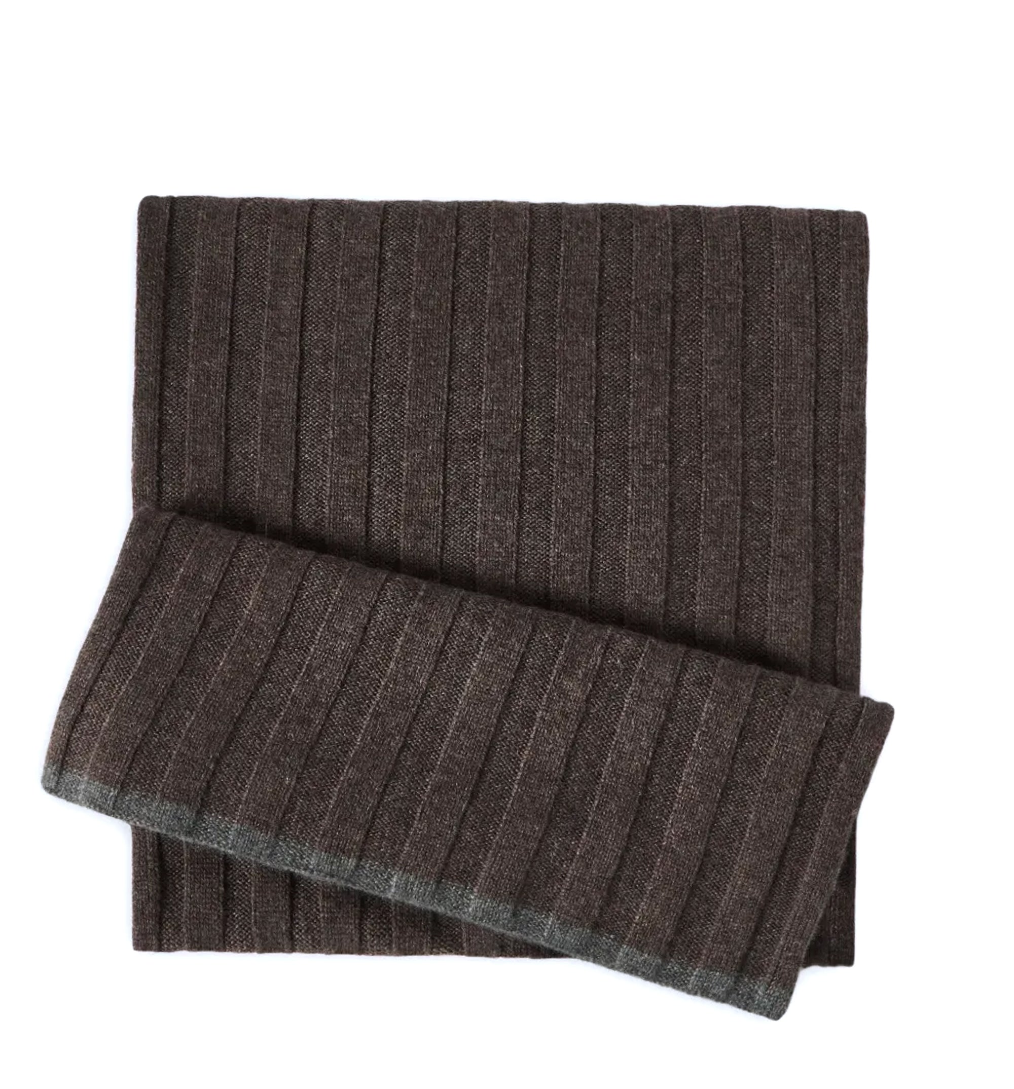 Ribbed-knit scarf