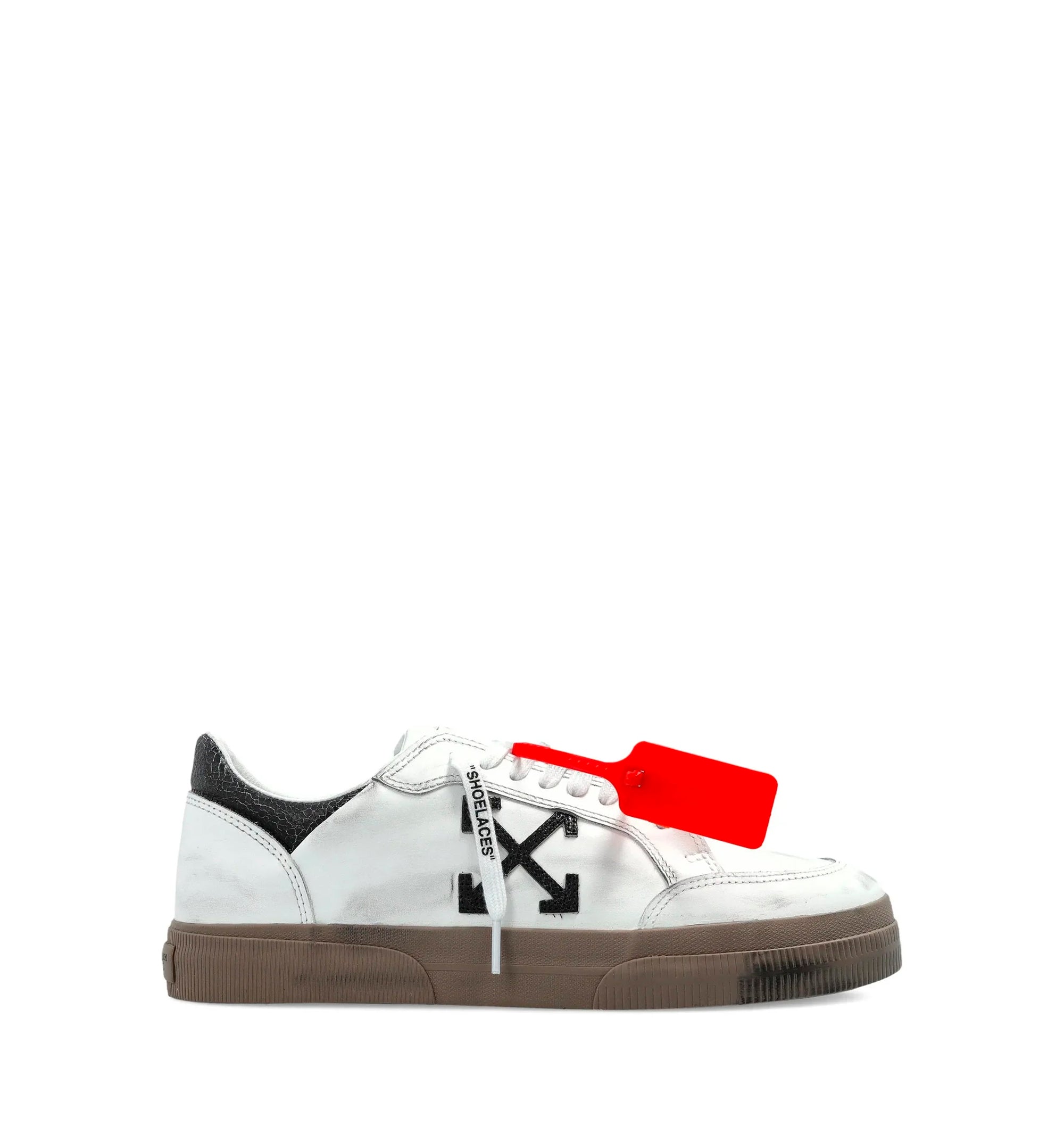 Arrow-motif Leather Sneakers