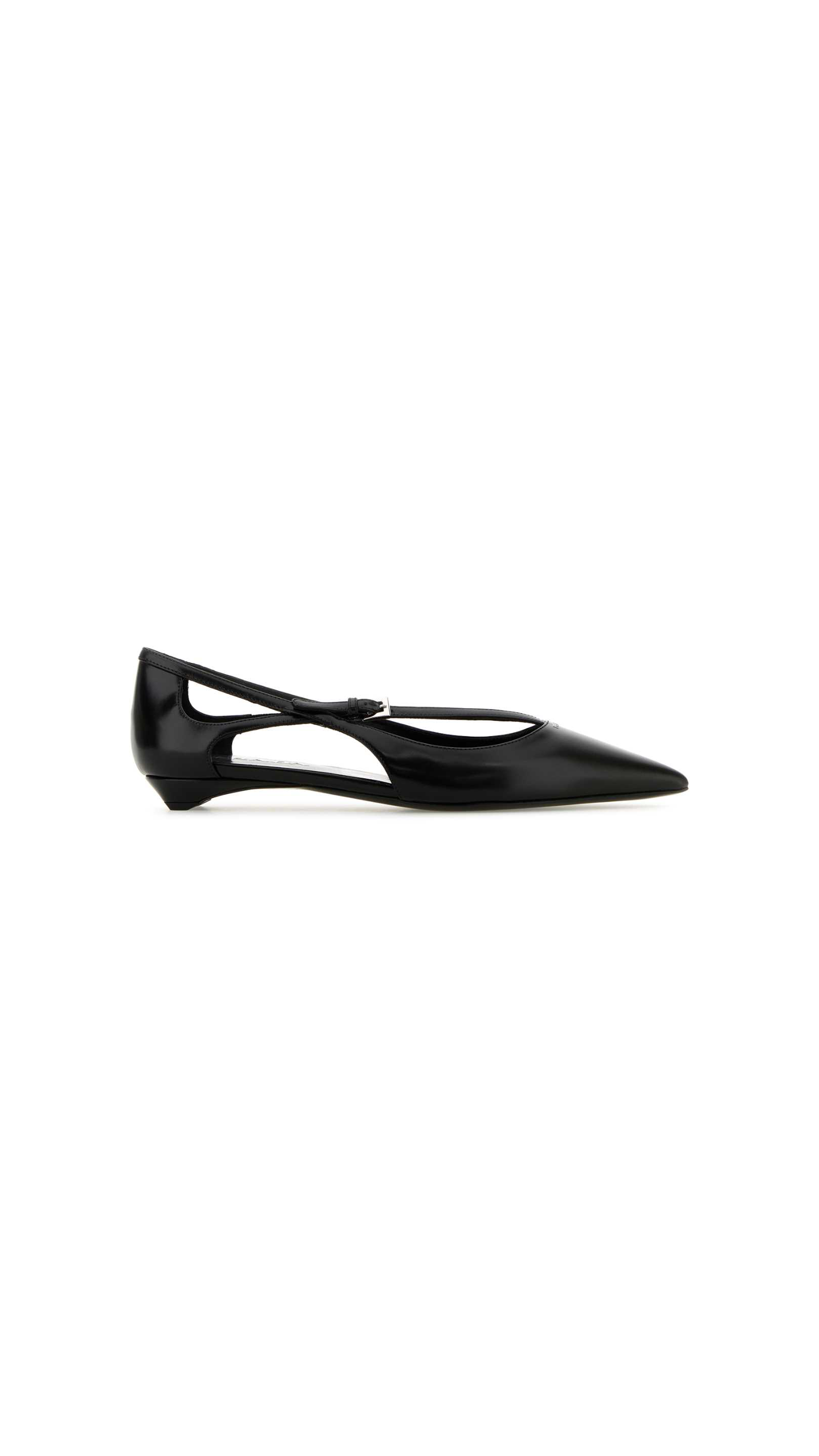 Crisscross Buckle Ballerina Flats - Black