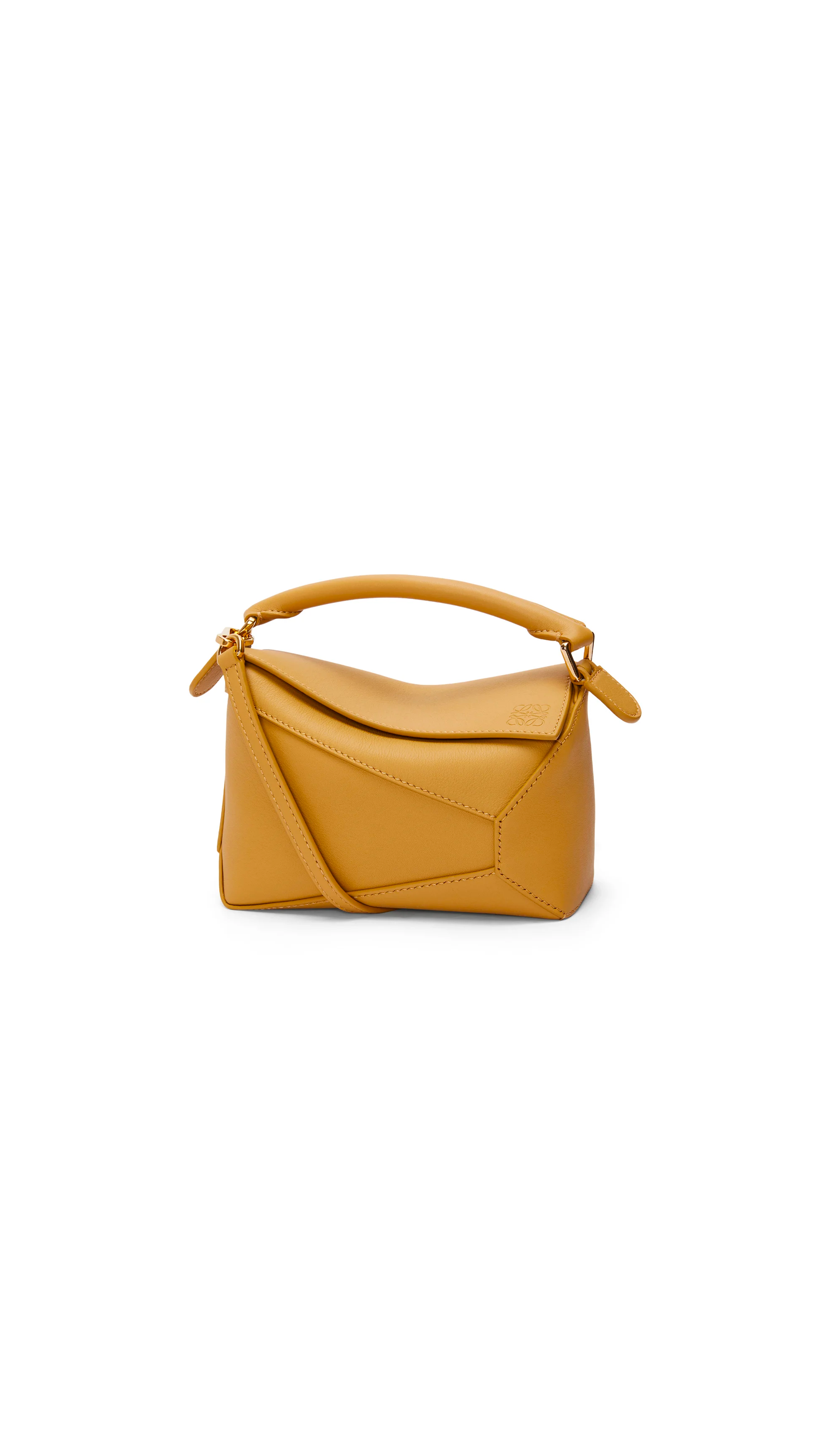 Small Puzzle Bag In Classic Calfskin - Sahara