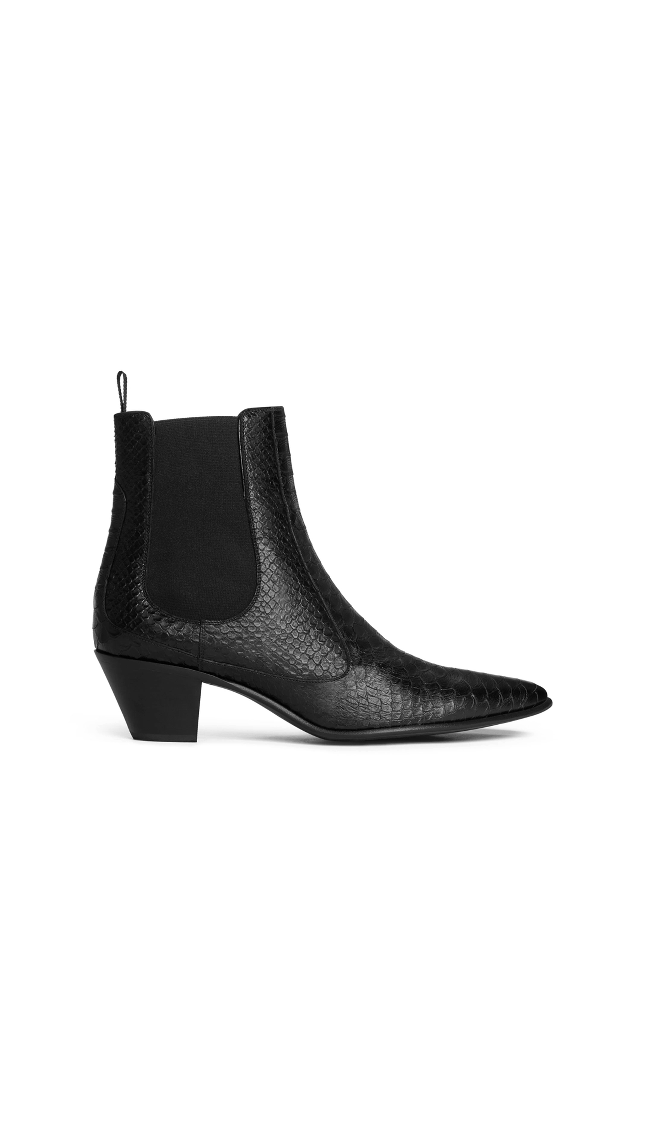 Eline Hector Chelsea Boot In Python Stamped Calfskin - Black