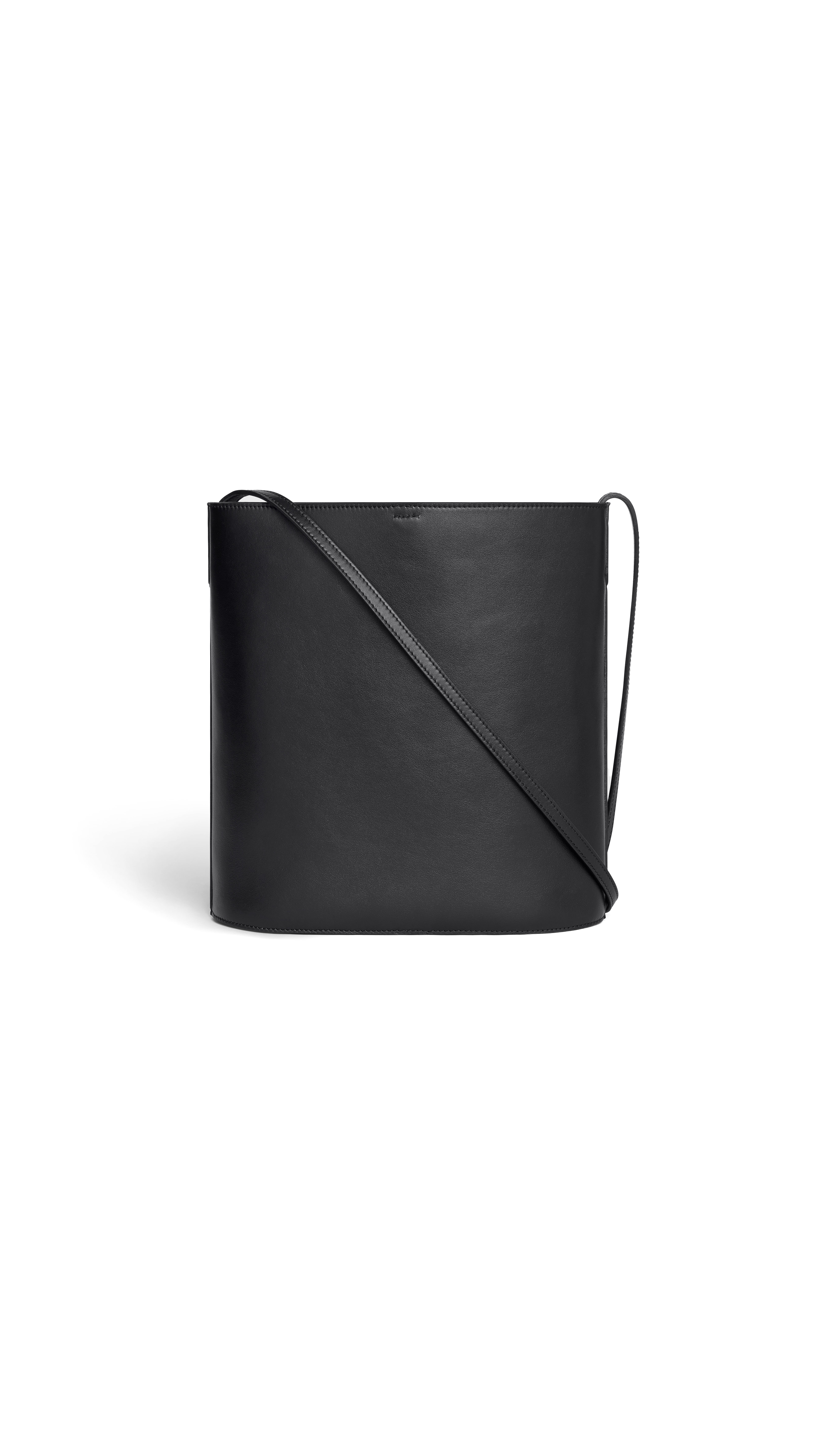 Small Bucket in Smooth Calfskin - Black