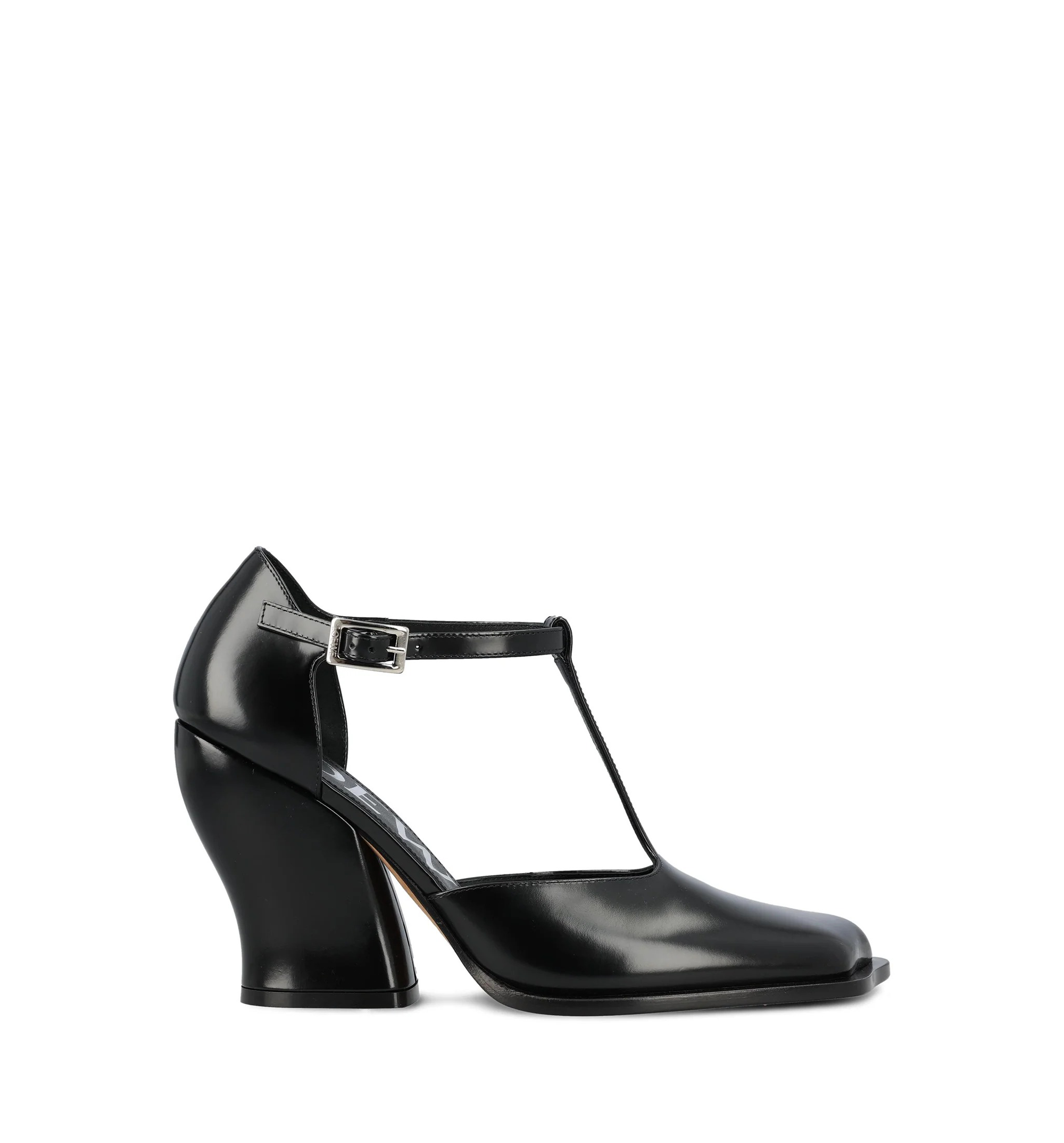 Onda T-bar pump in brushed calfskin