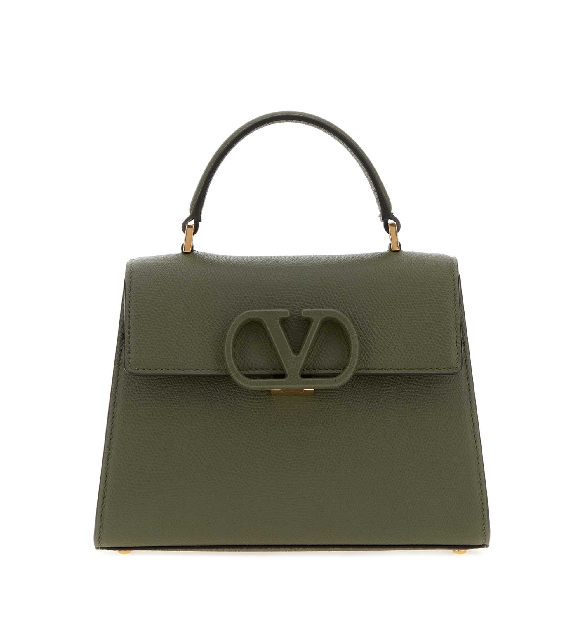 Small handbag in grainy calfskin