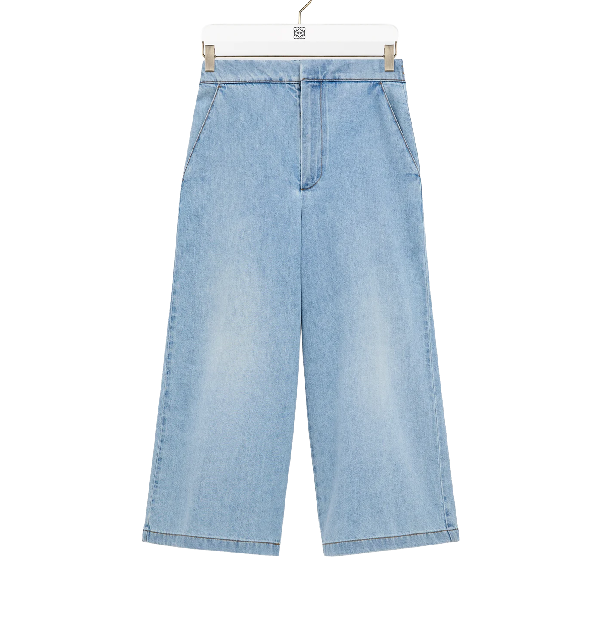 Cropped trousers in denim