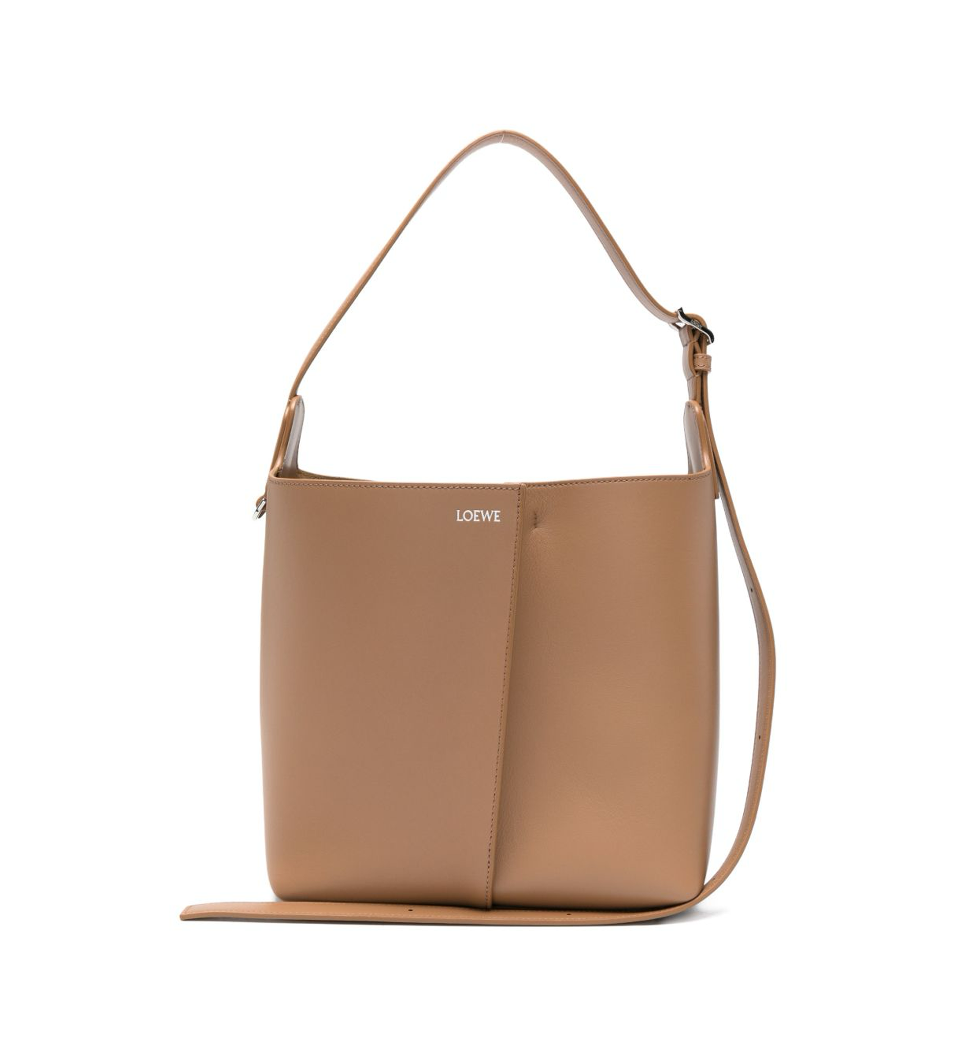 Medium Bilbao bucket in smooth calfskin