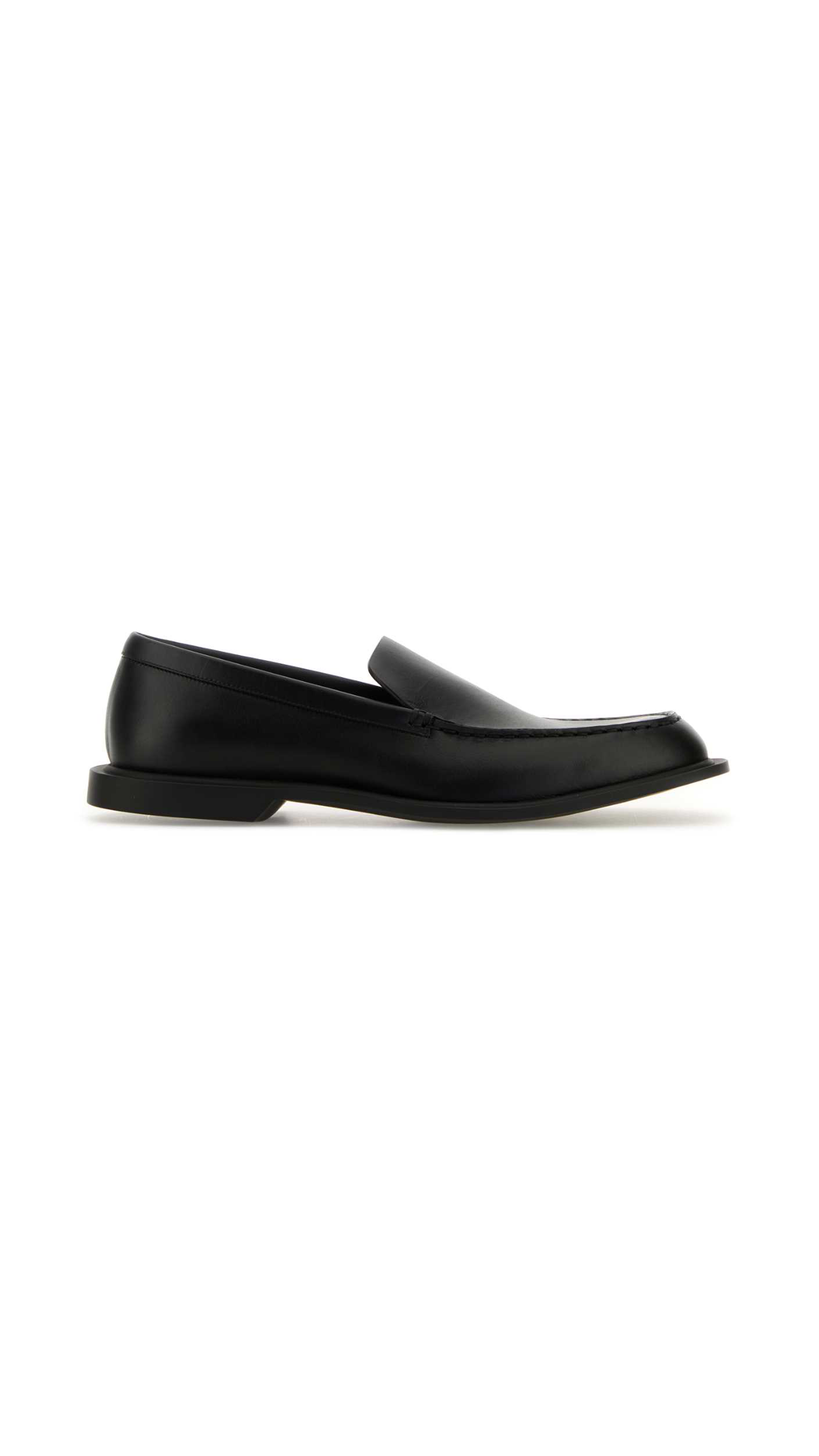 Nic Loafer in Leather - Black