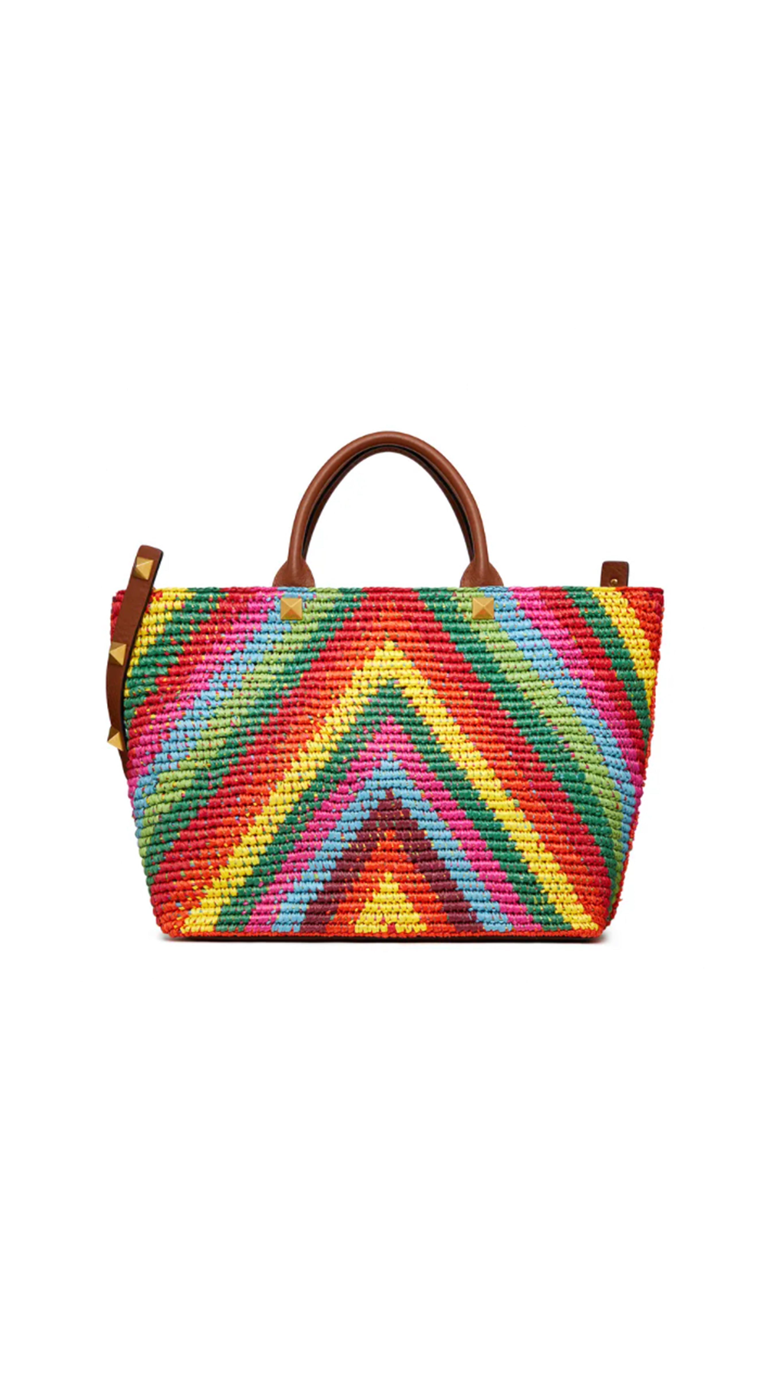 Roman Stud Summer Tote In Multicolored Raffia